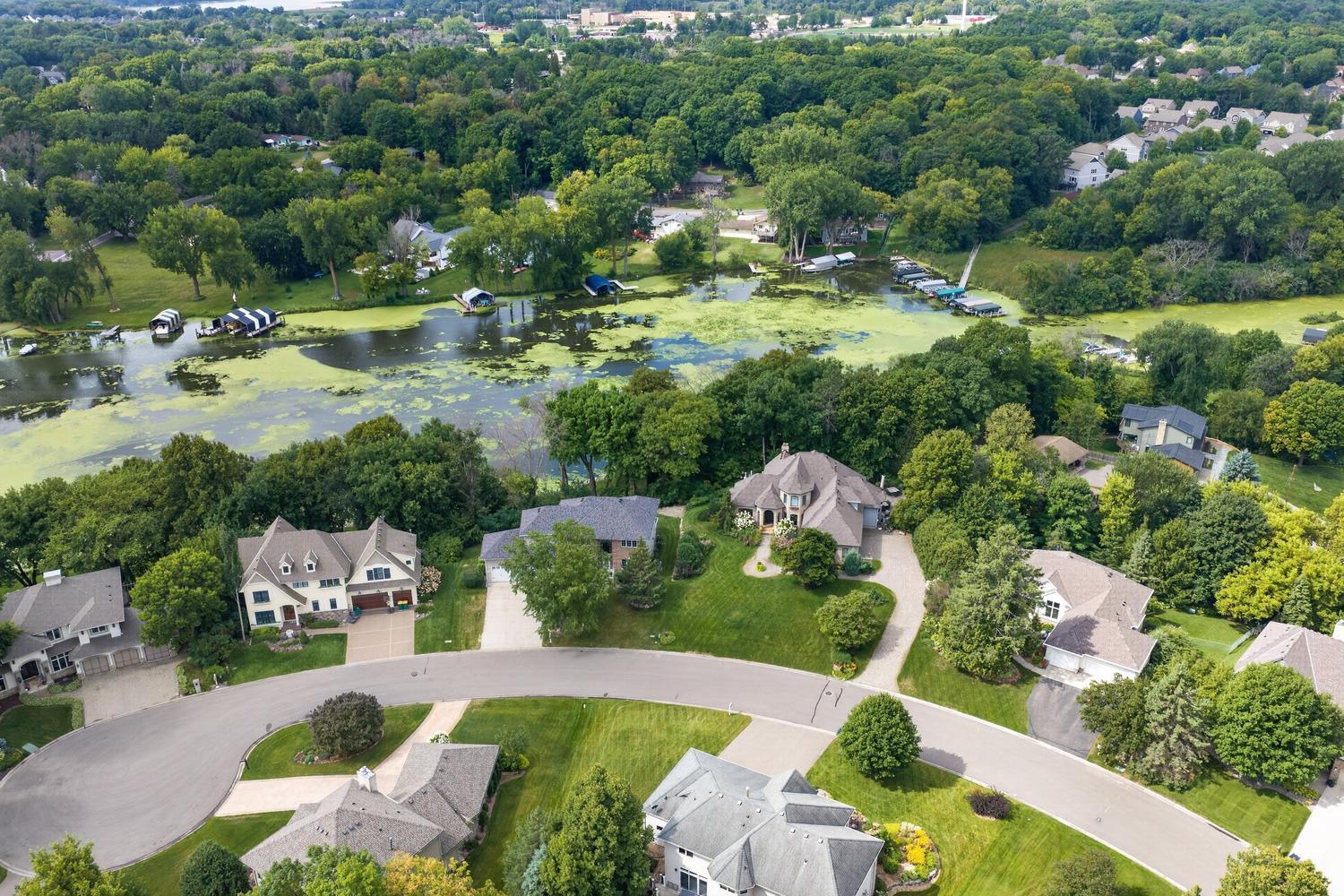 1145 Cove Circle Property Photo 46