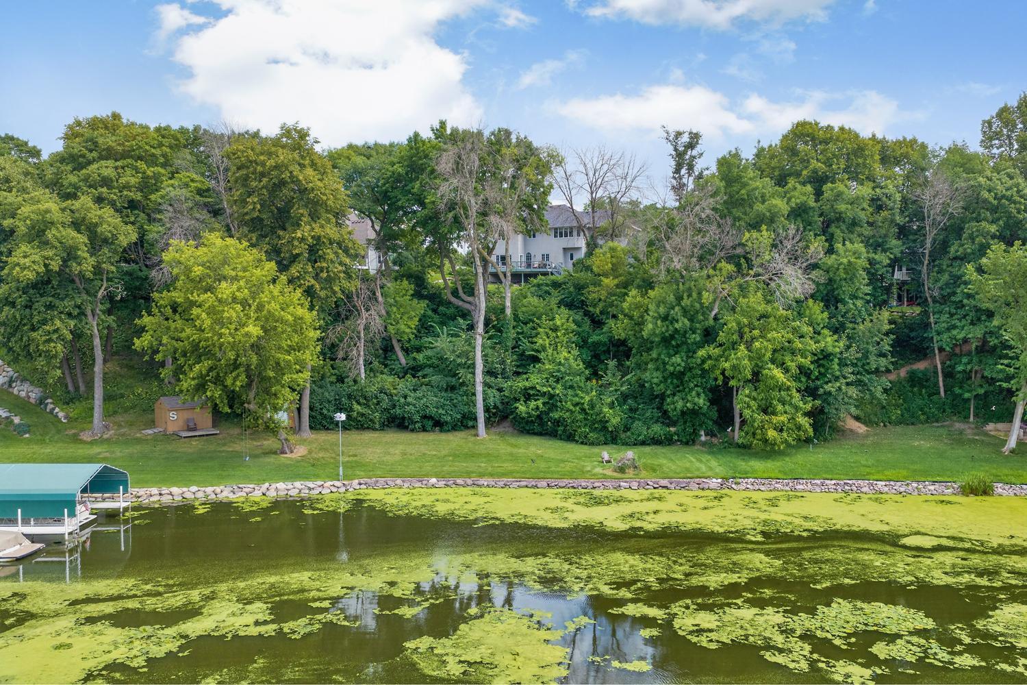 1145 Cove Circle Property Photo 48