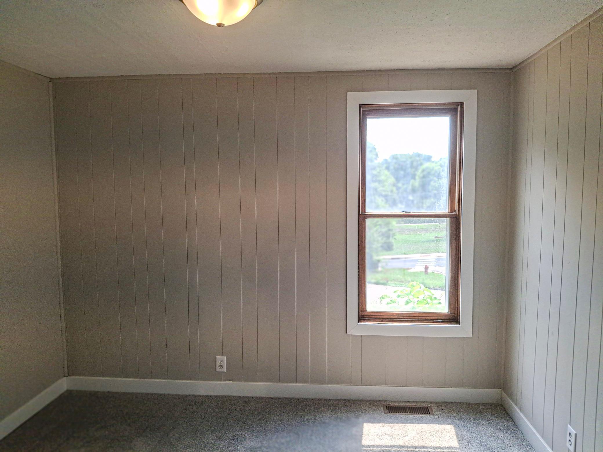 321 3rd Street W Property Photo 12