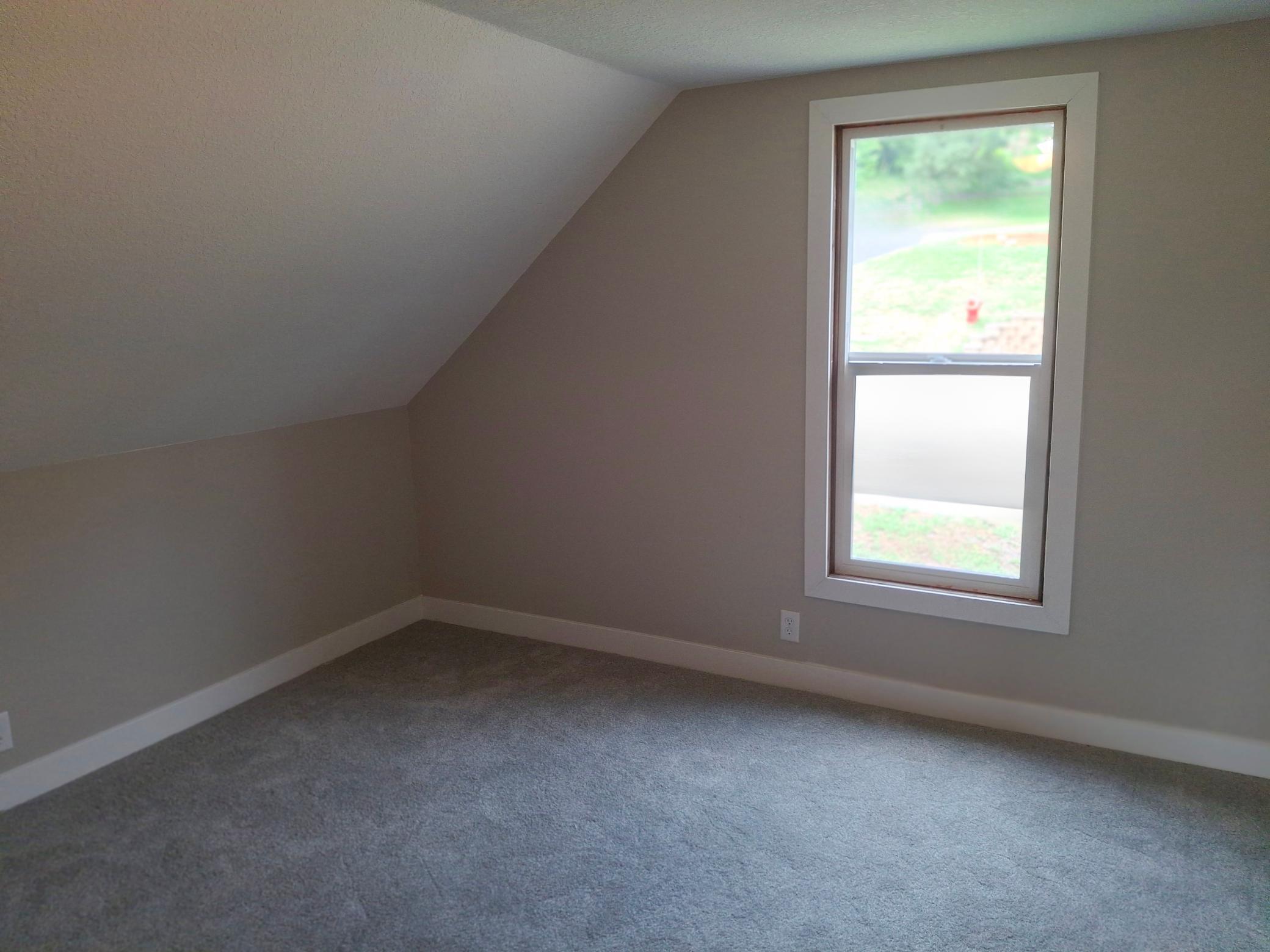 321 3rd Street W Property Photo 13