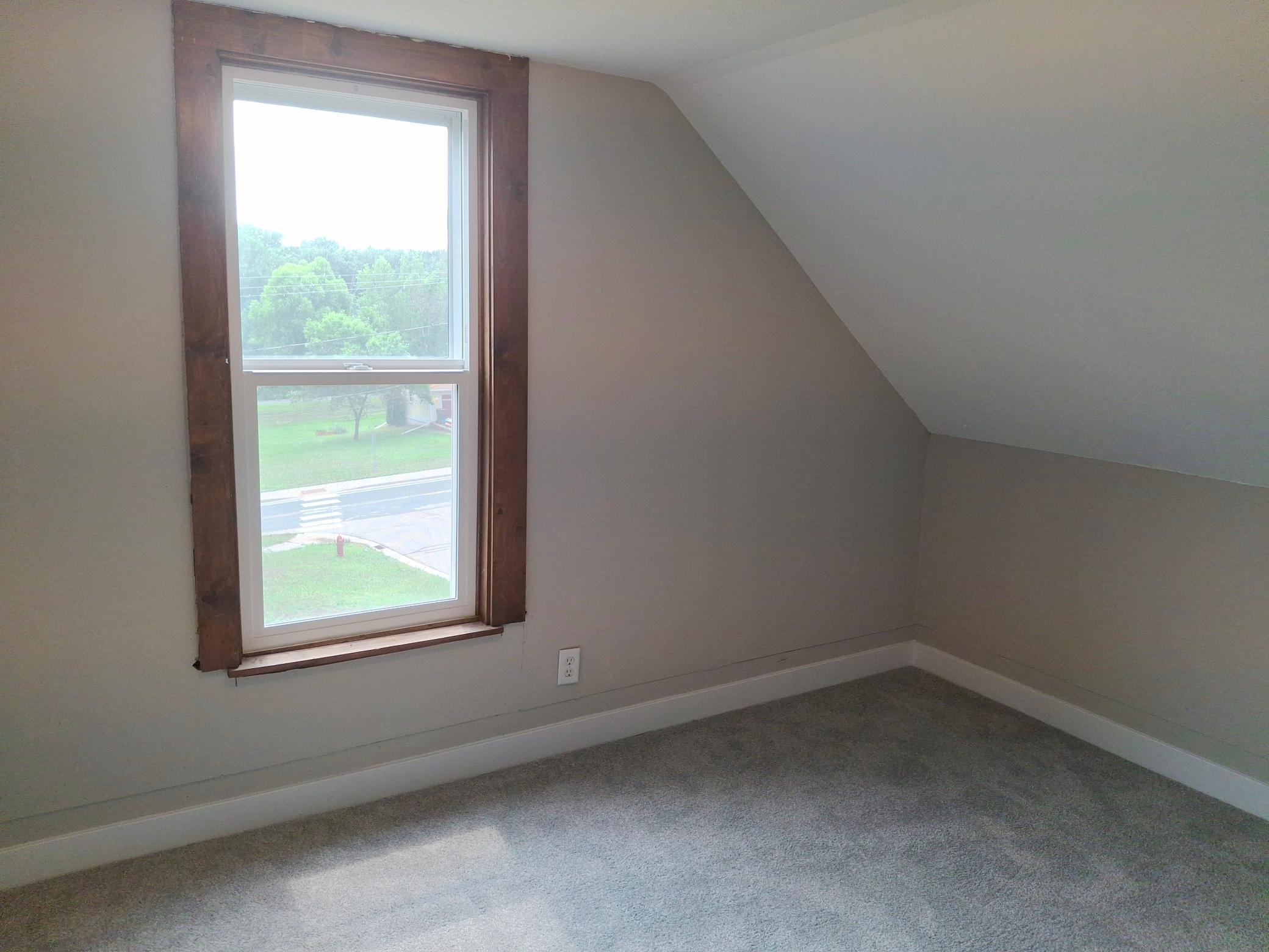 321 3rd Street W Property Photo 14