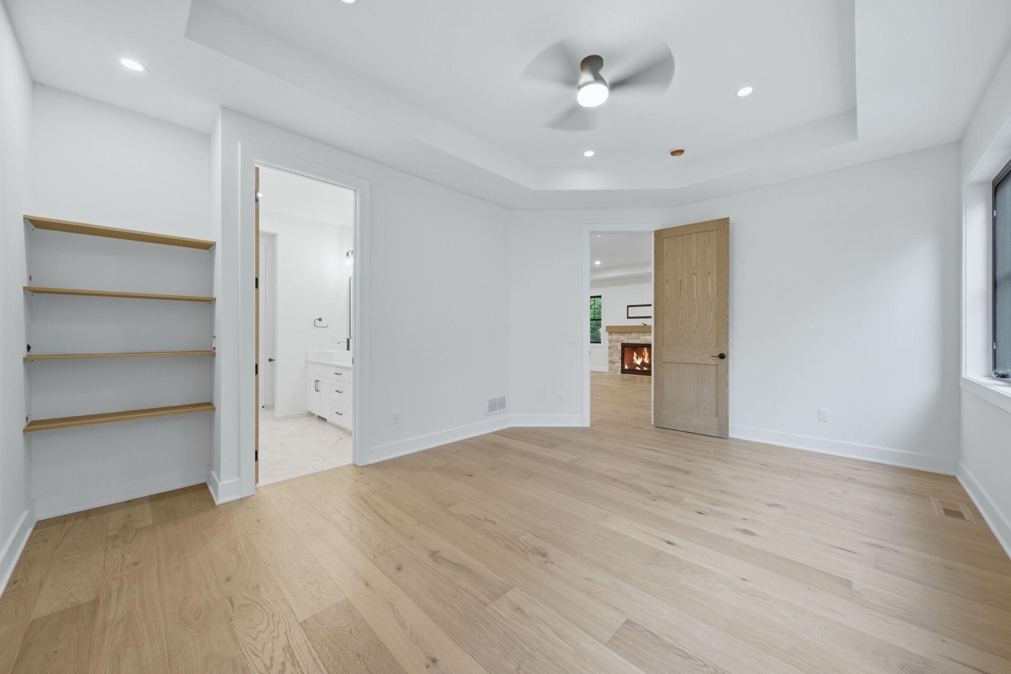 20389 Excelsior Boulevard Property Photo 13