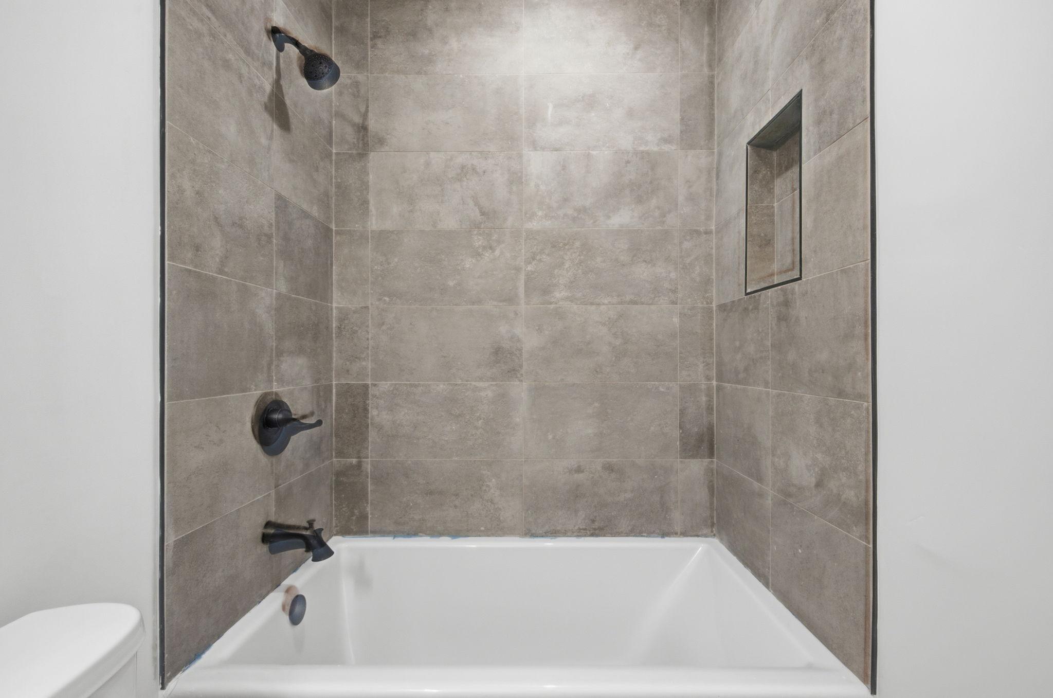 20389 Excelsior Boulevard Property Photo 26