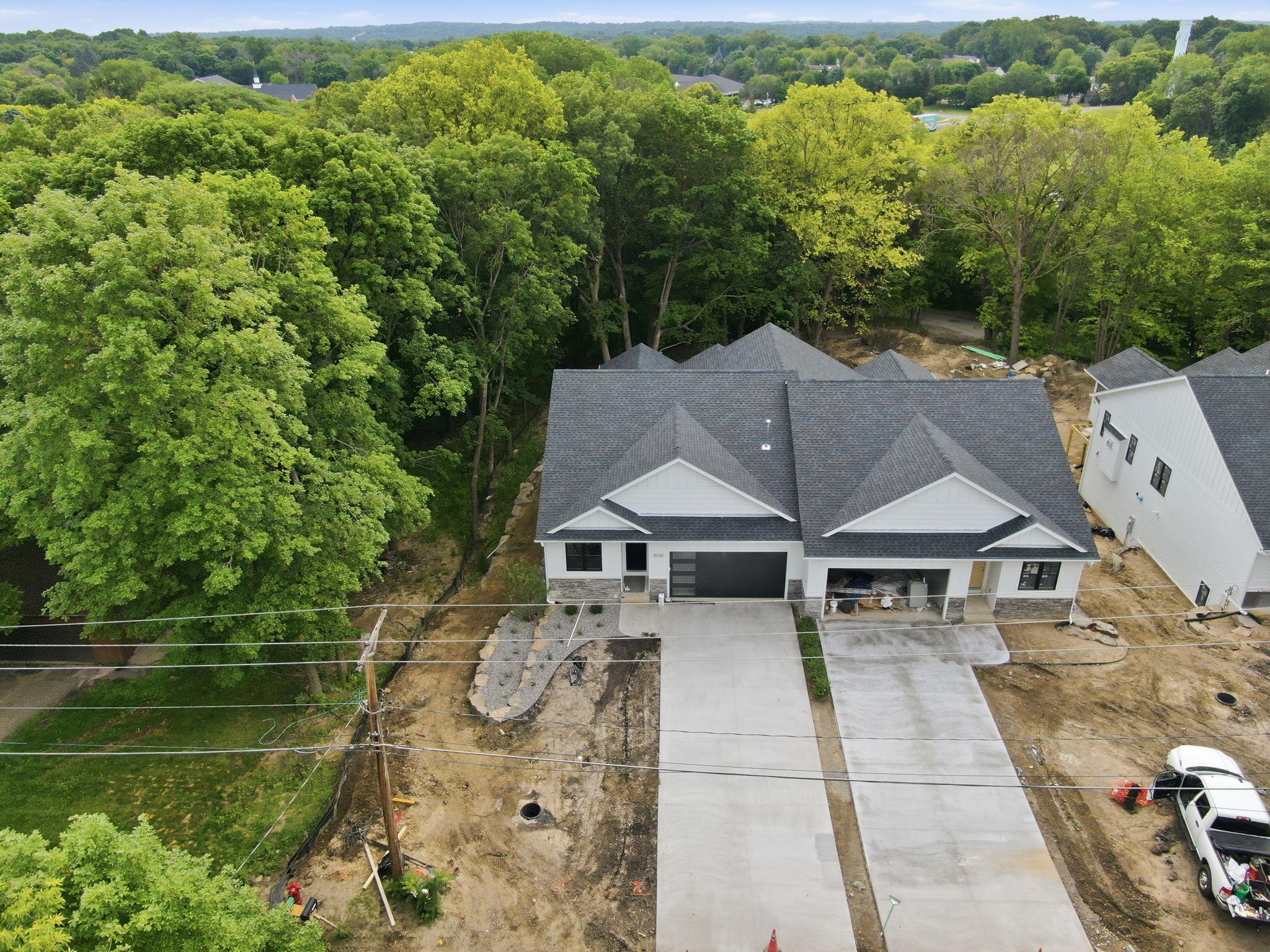 20389 Excelsior Boulevard Property Photo 29