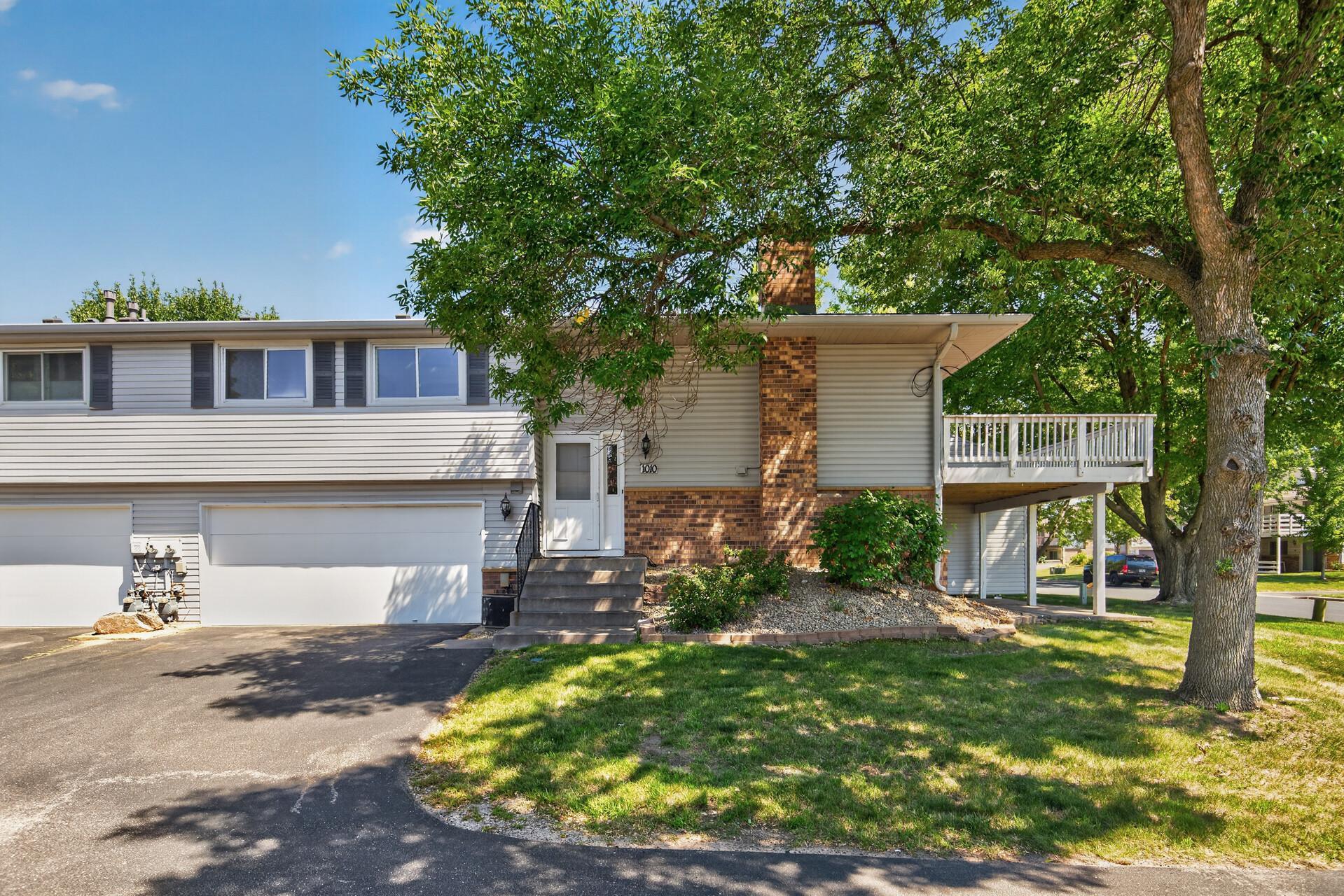 1010 E 145th Street Property Photo 4