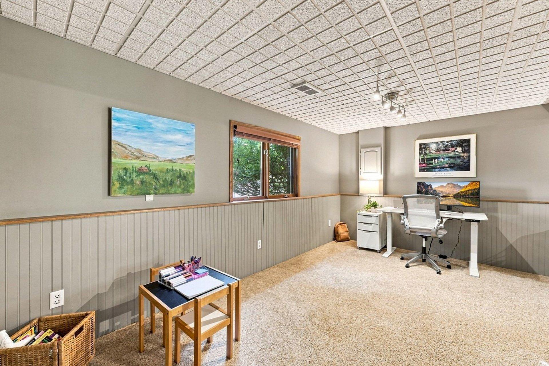 19002 Barrington Drive Property Photo 17