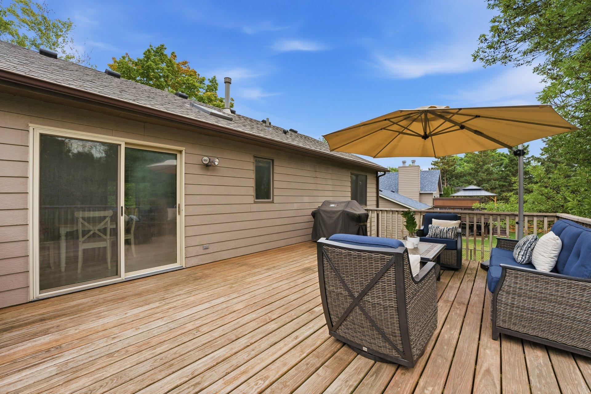 19002 Barrington Drive Property Photo 23