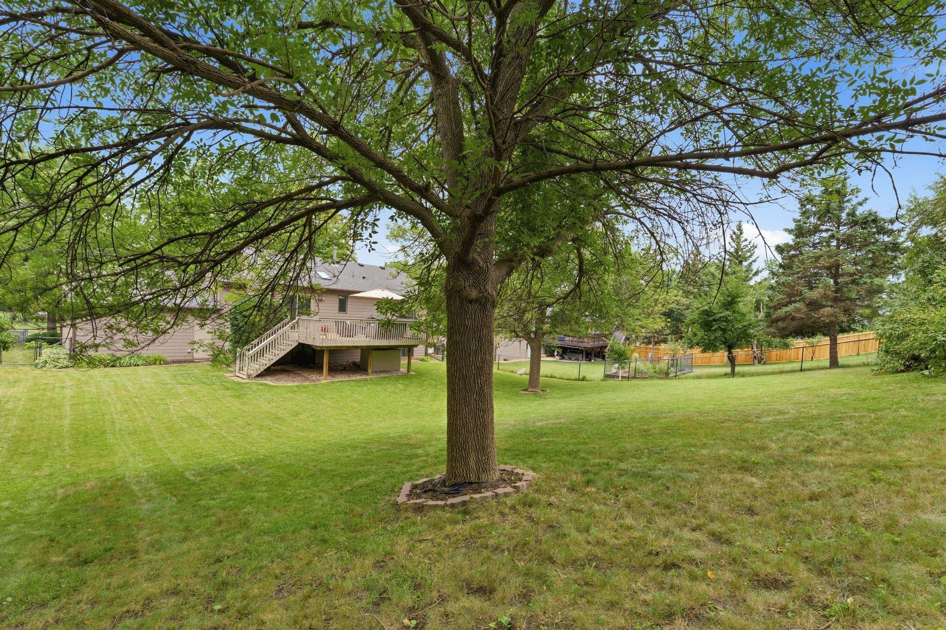 19002 Barrington Drive Property Photo 26