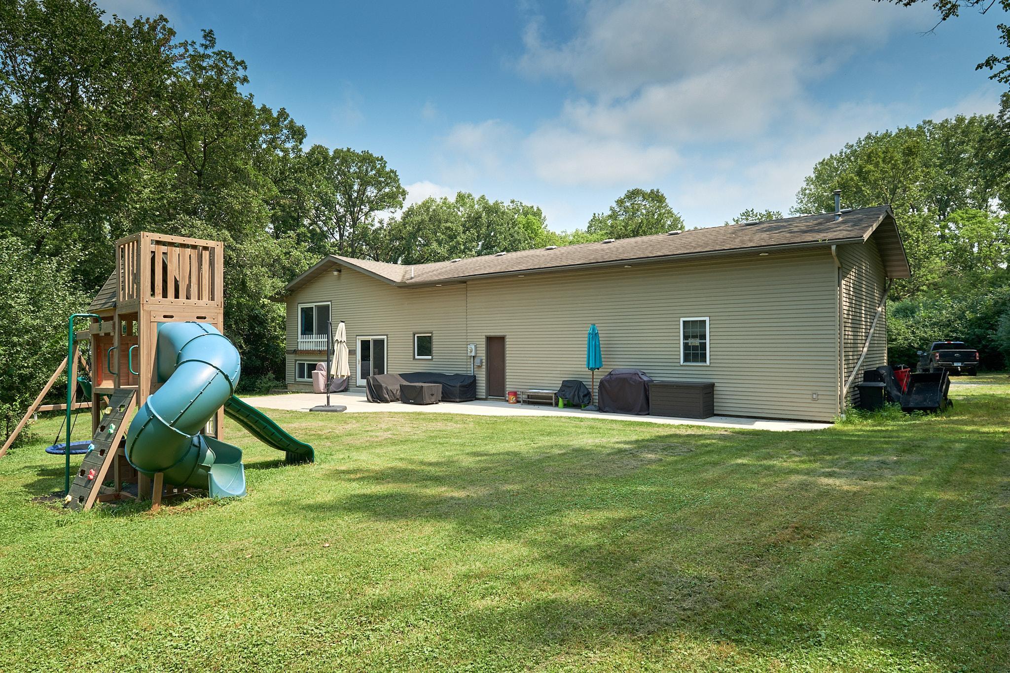 2287 Timberidge Lane Se Property Photo 4