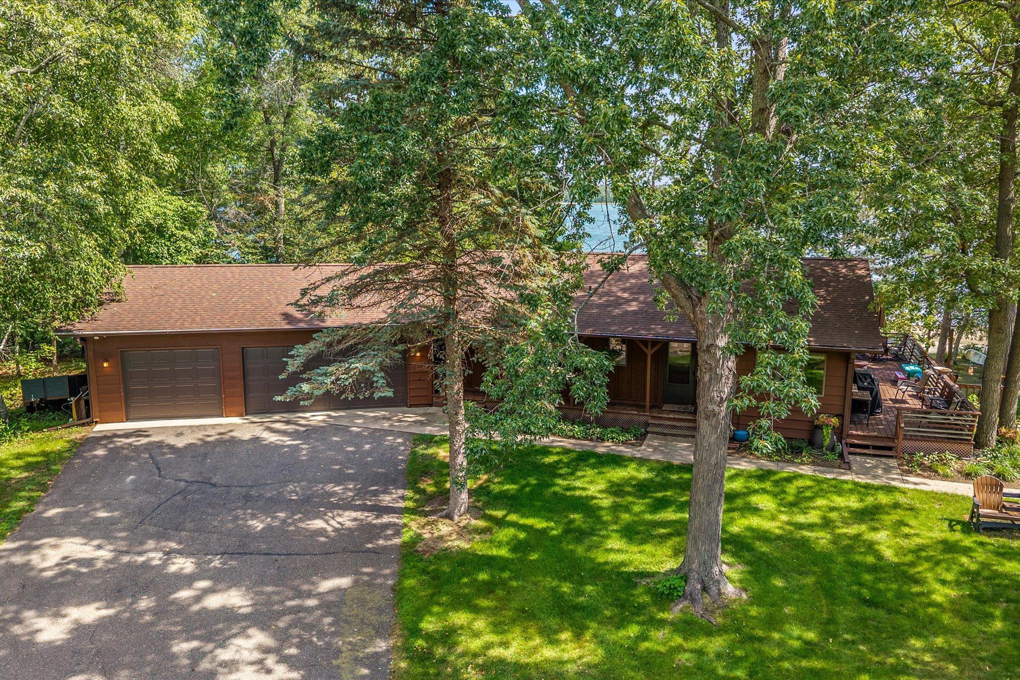 29270 Huxtable Point Road Property Photo 4