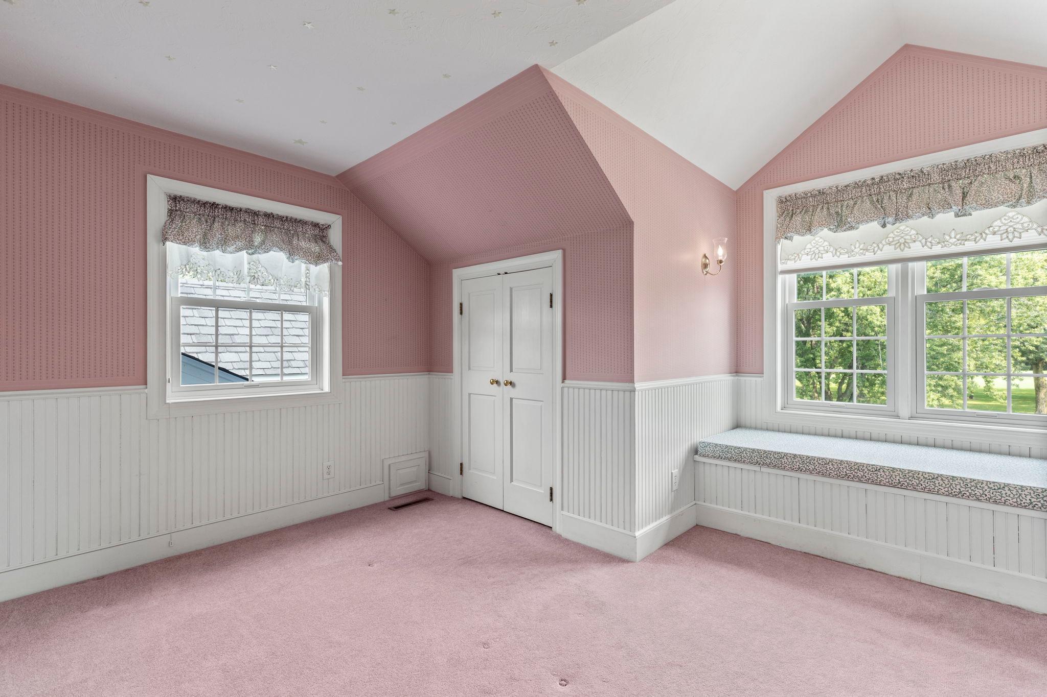 1001 Windcrest Drive Se Property Photo 32