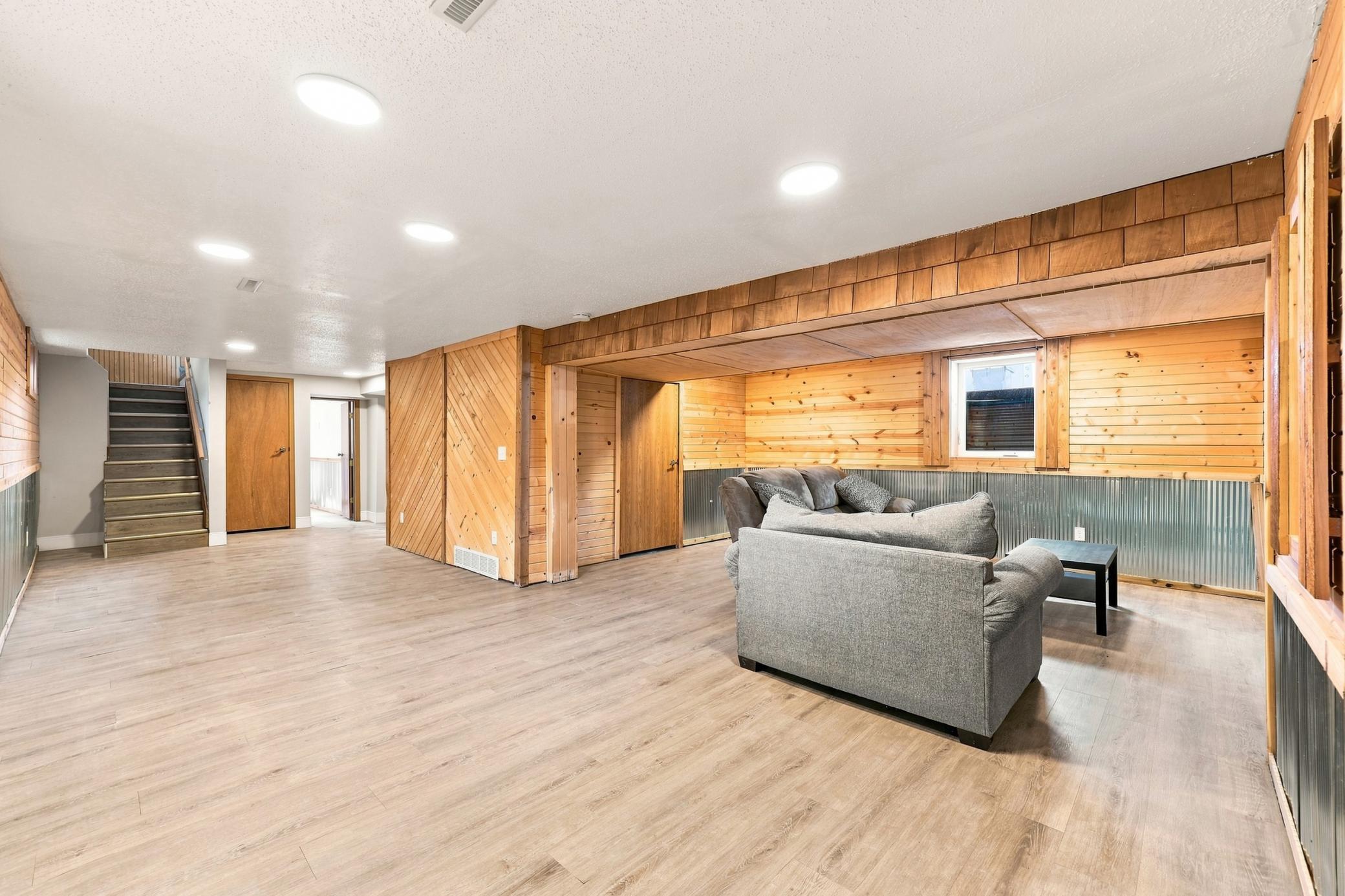 202 1st Avenue Sw Property Photo 23