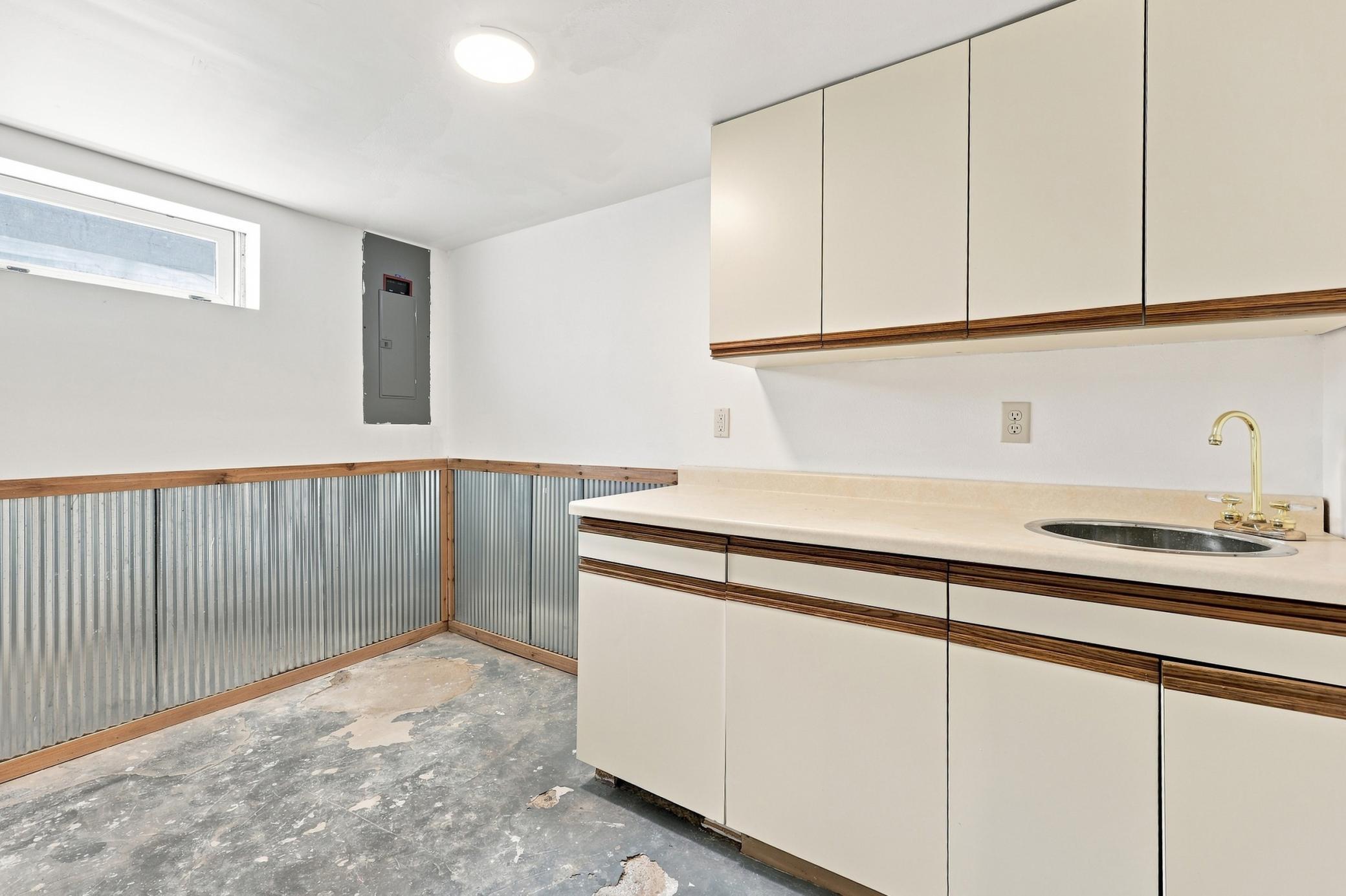 202 1st Avenue Sw Property Photo 27