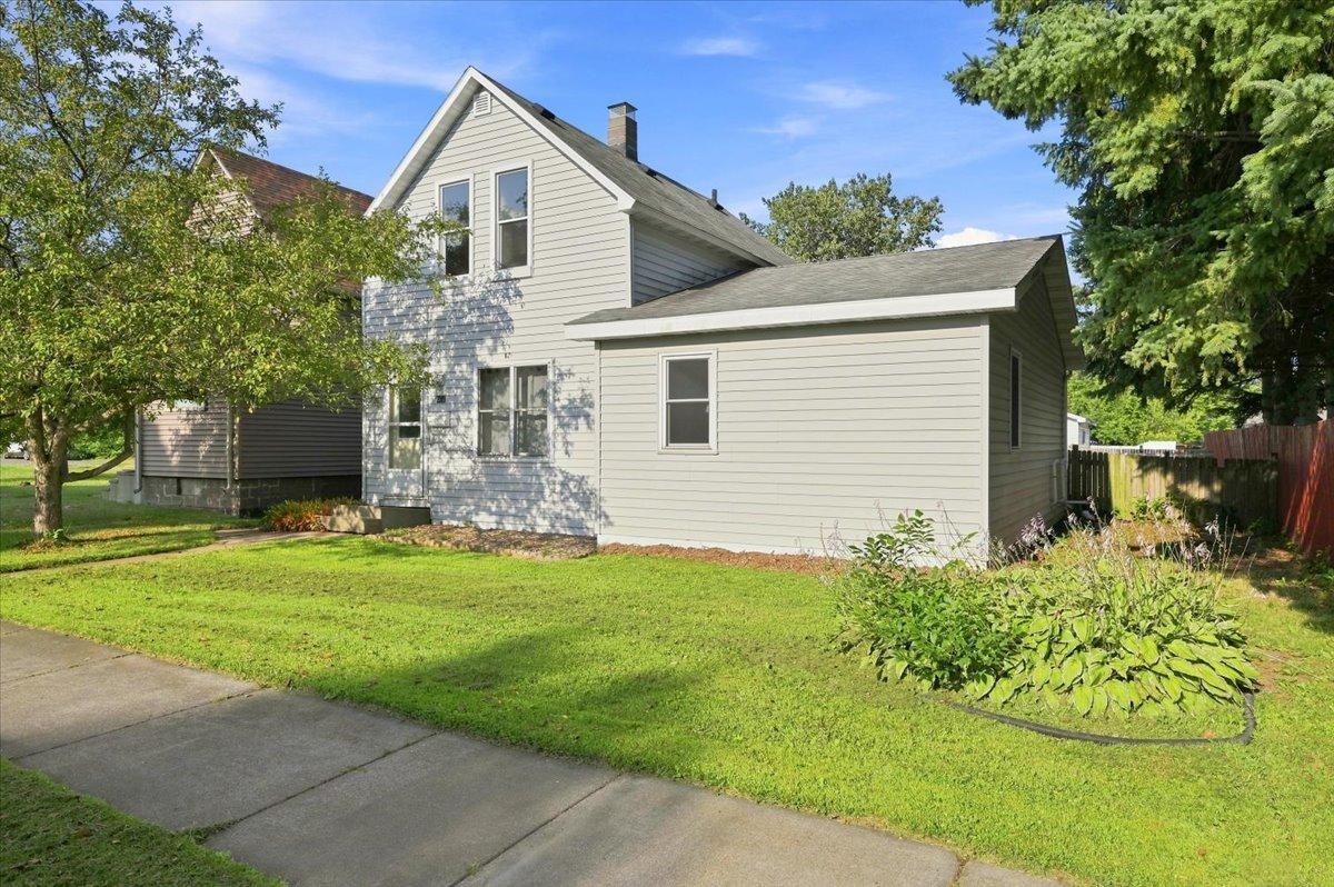 2009 Washington Avenue Property Photo 1