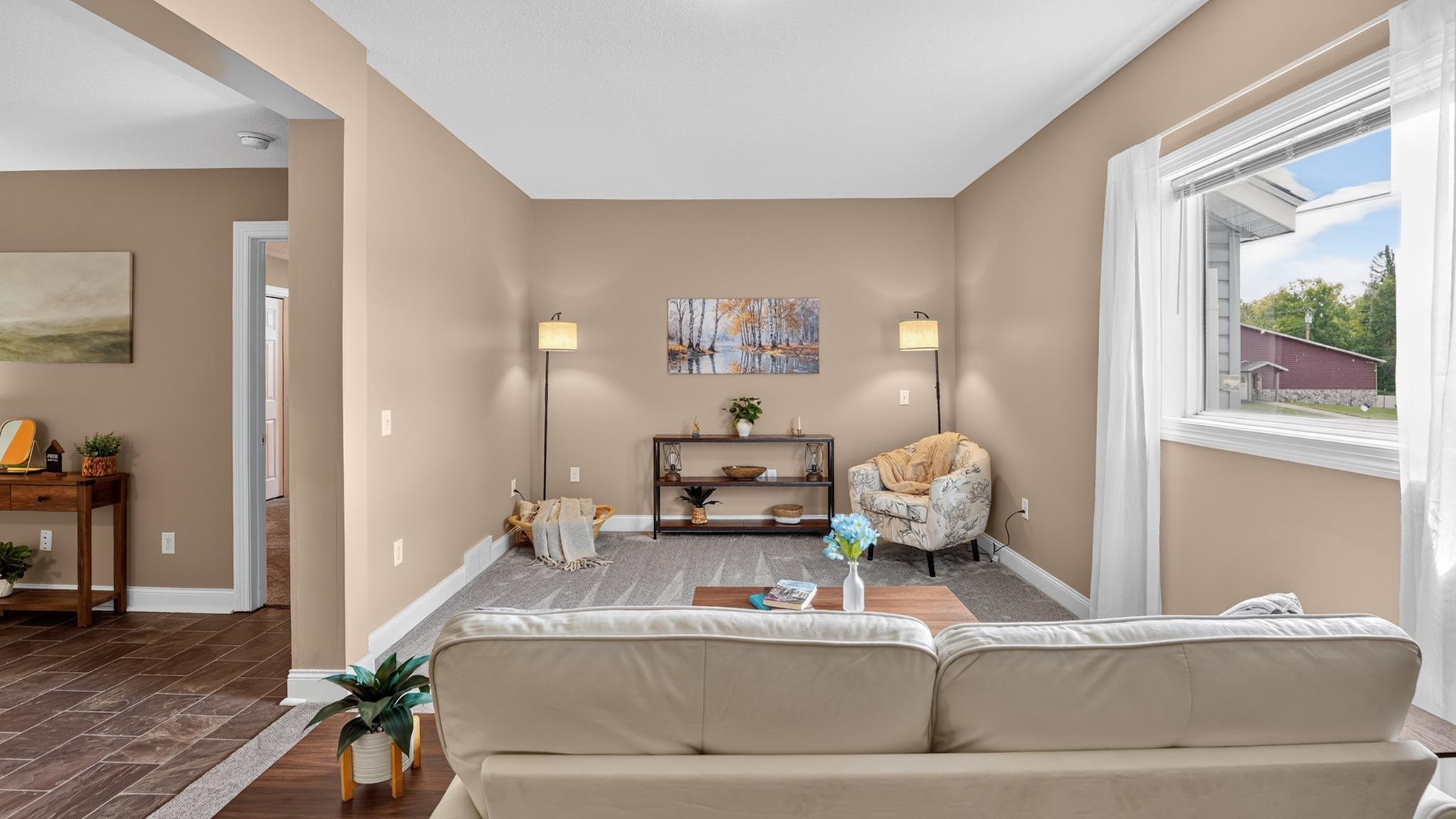 106 Lark Street Property Photo 8