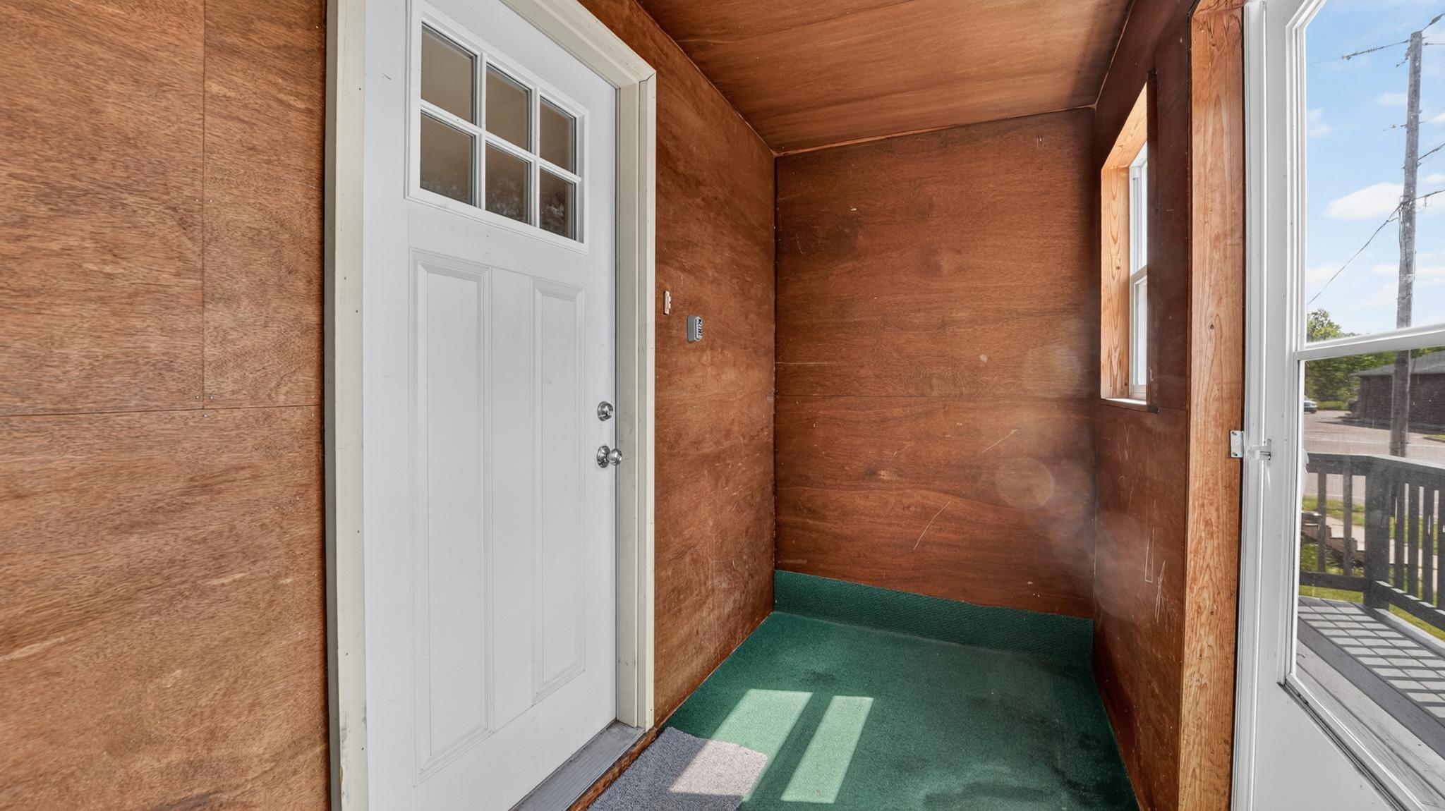 106 Lark Street Property Photo 22