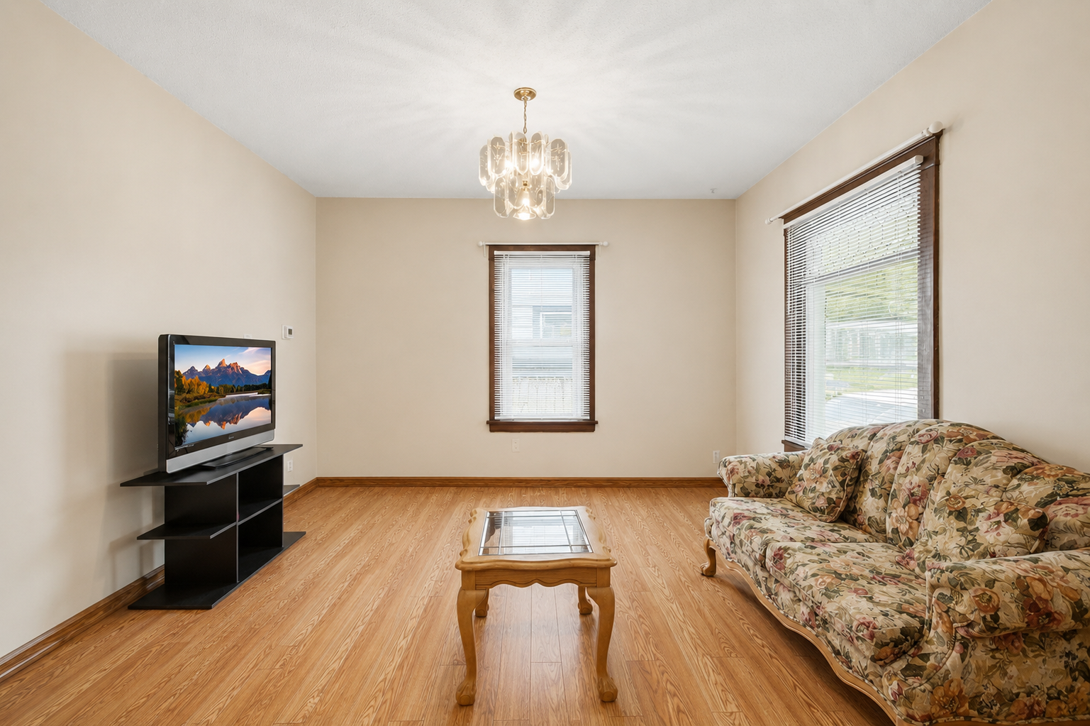 3541 Clinton Avenue Property Photo 12