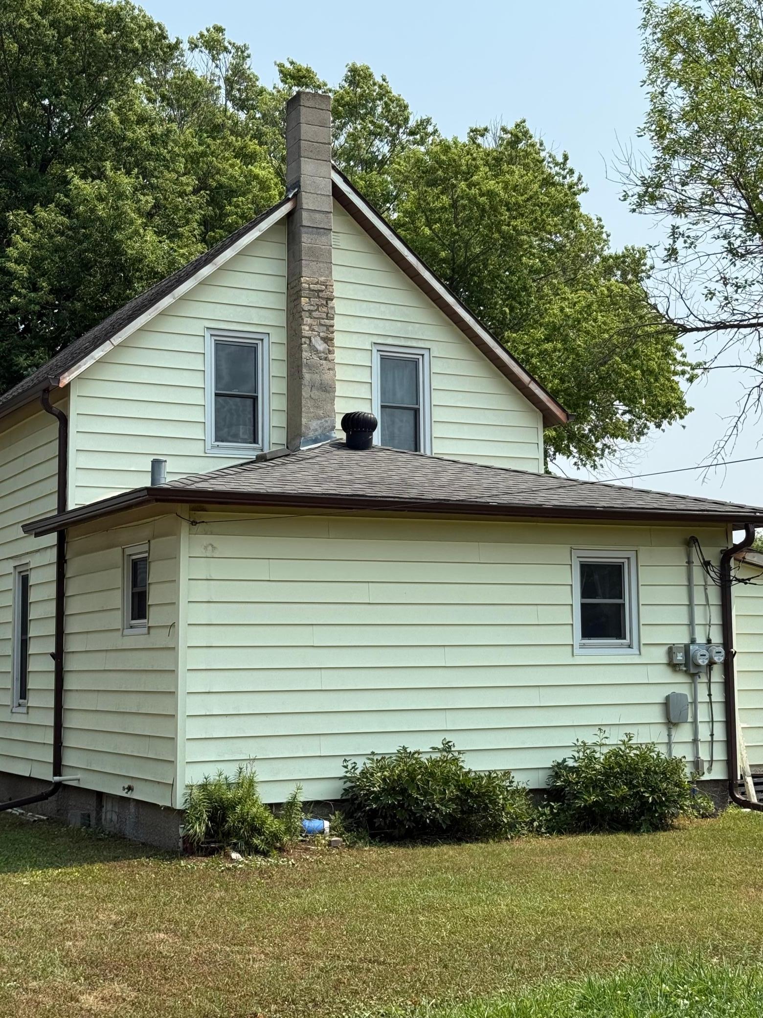 114 3rd Street N Property Photo 5