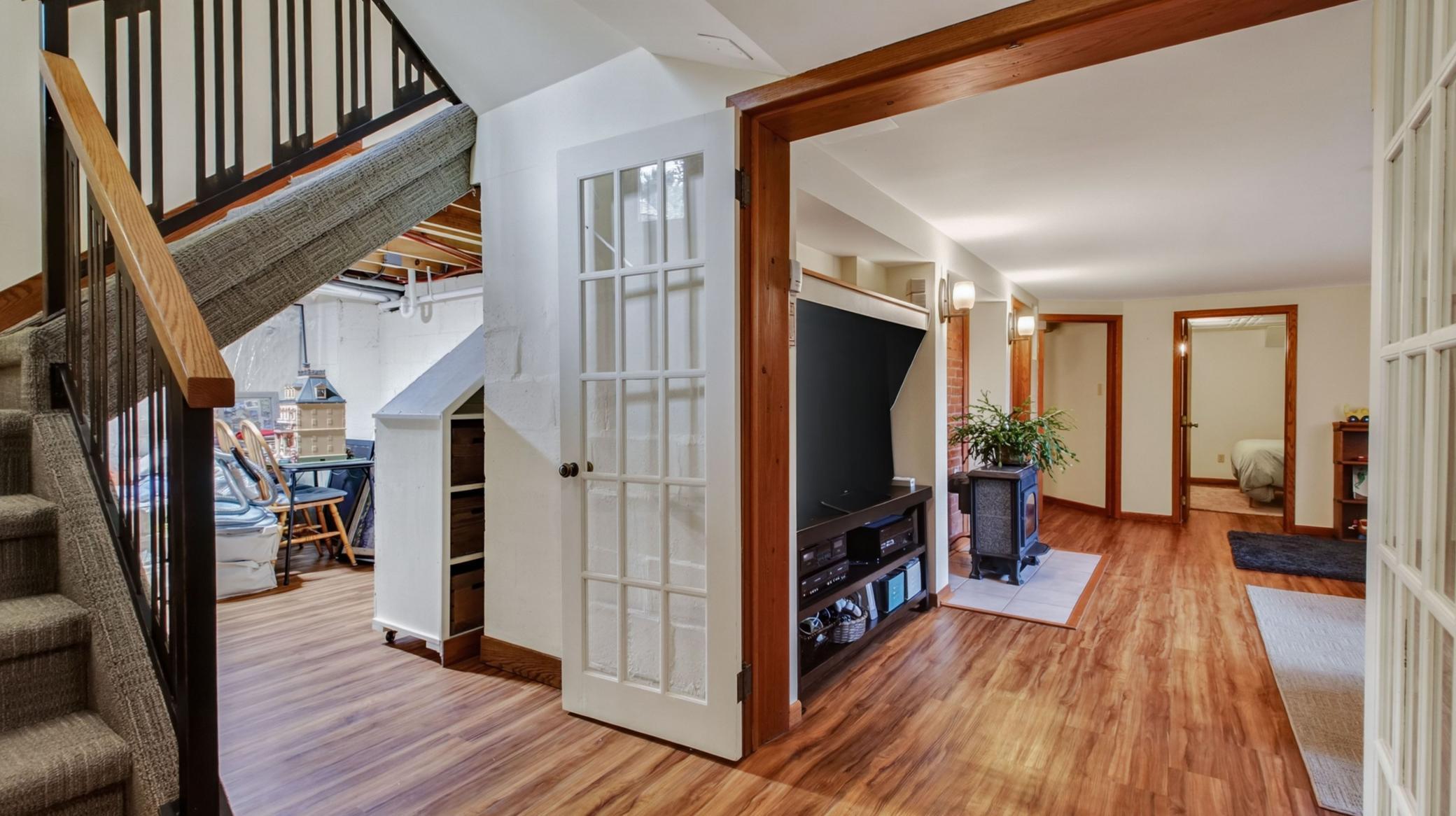 4669 N North Shore Drive Property Photo 29