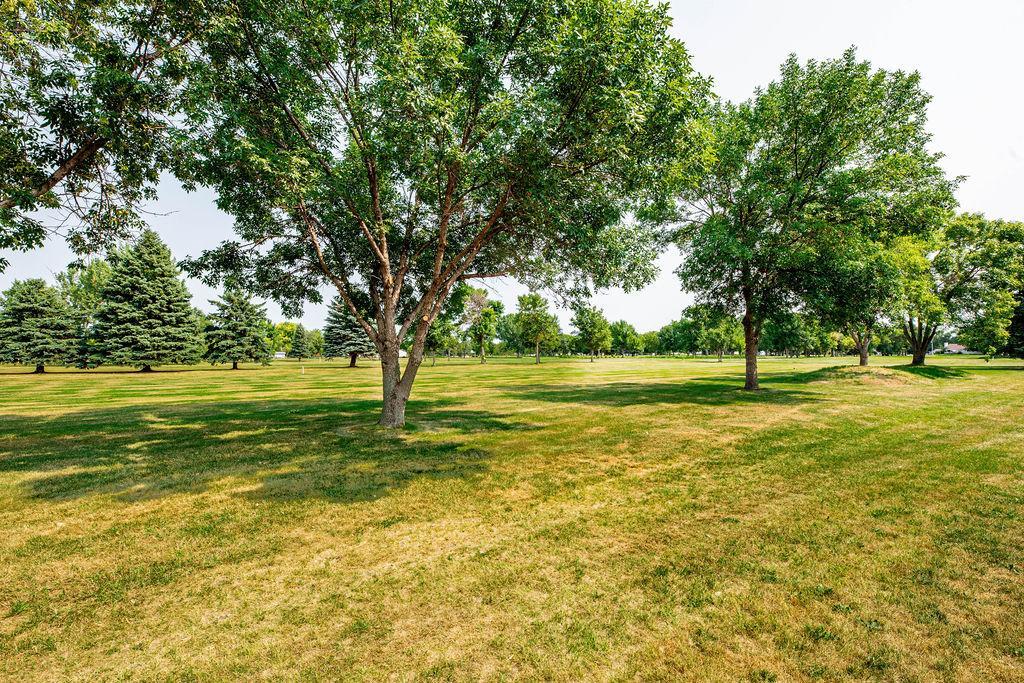 202 Fairway Drive Property Photo 3