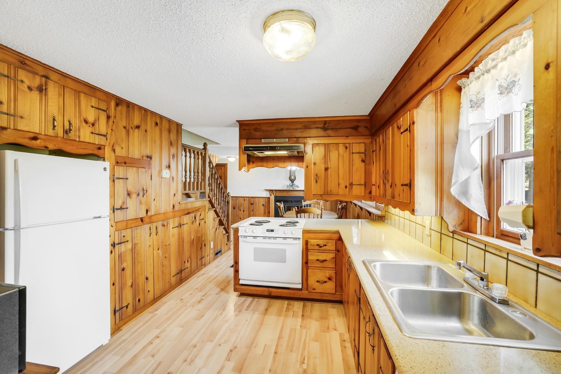 10574 Arnold Circle Nw Property Photo 17