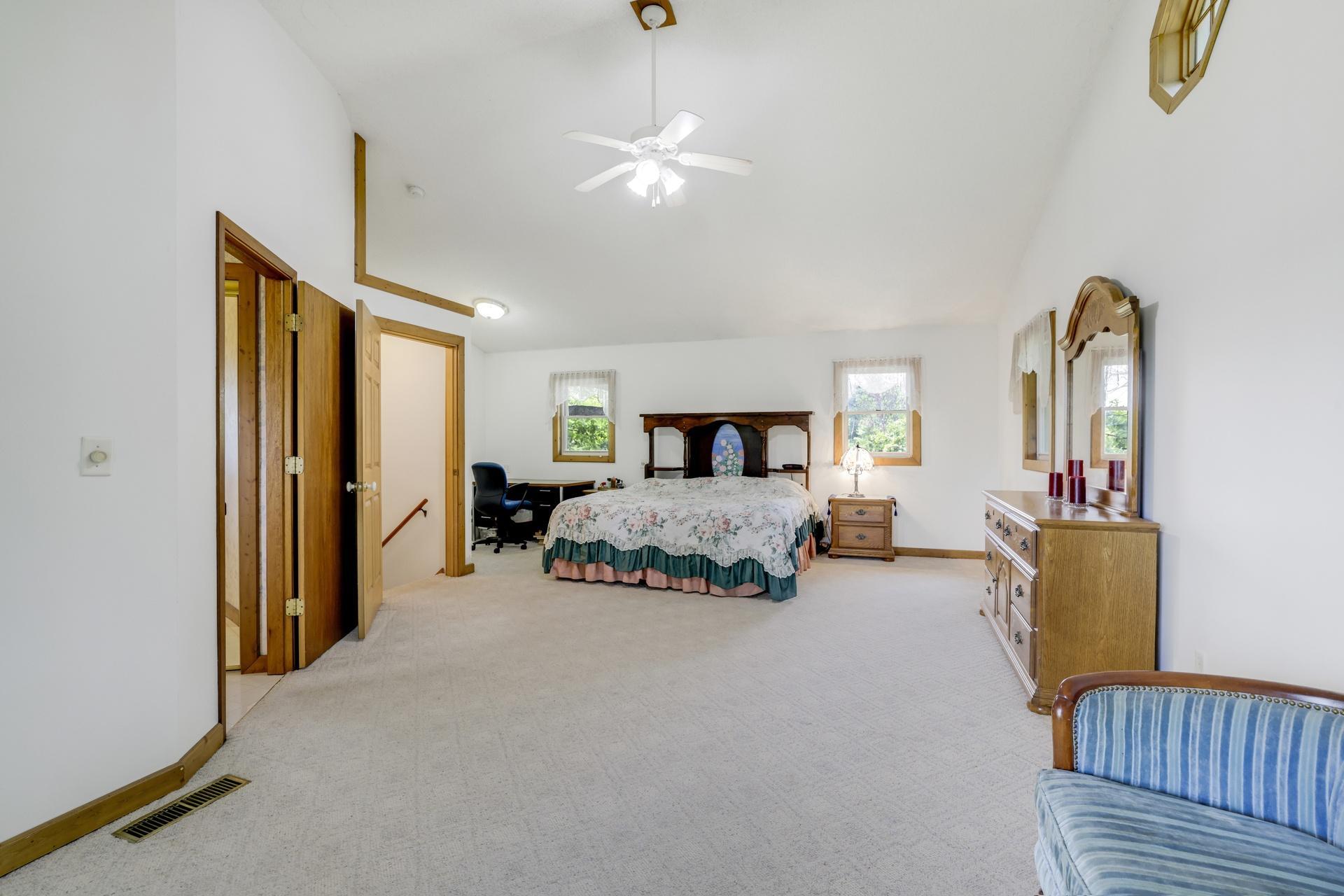 10574 Arnold Circle Nw Property Photo 19