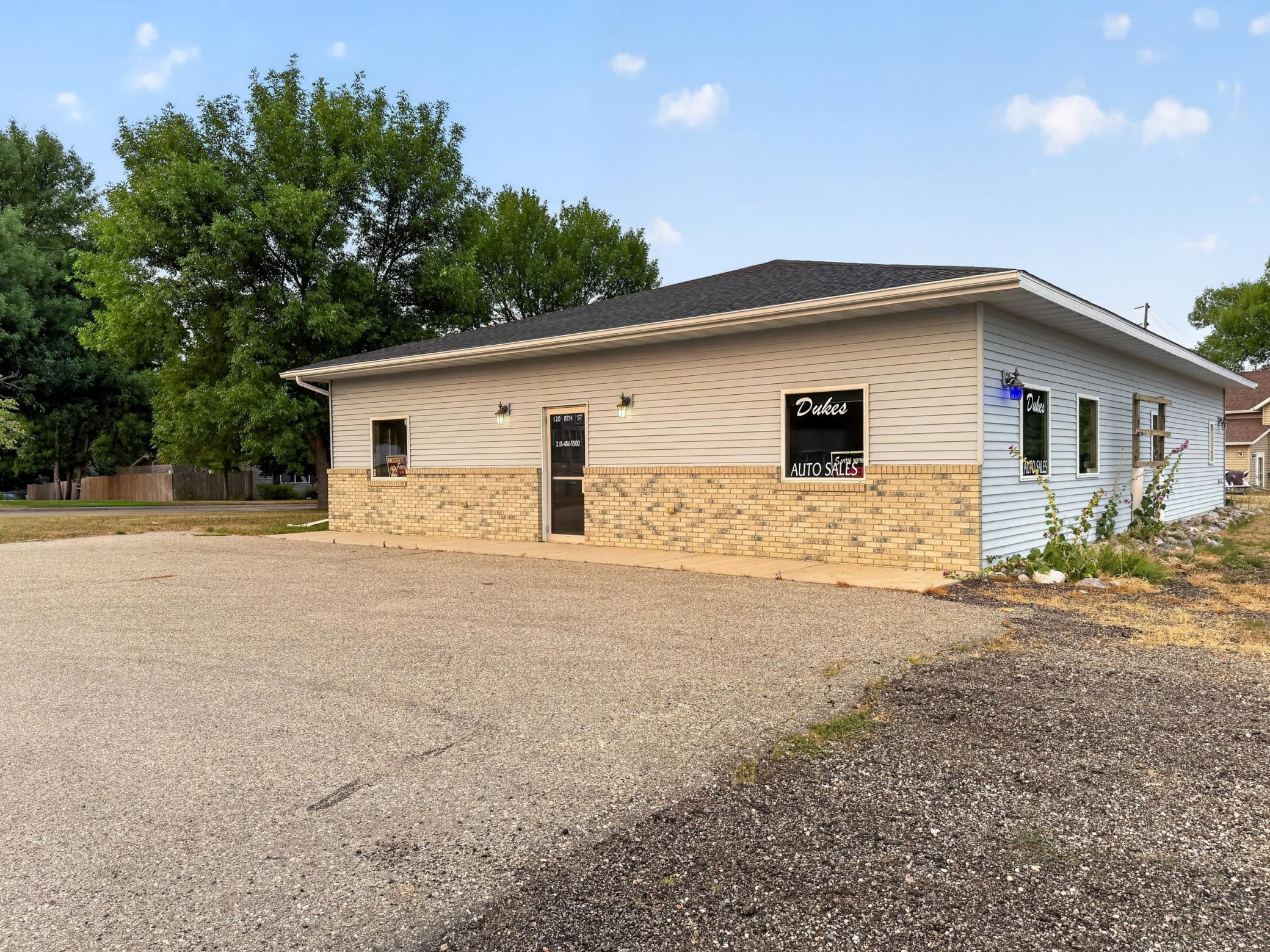 120 8th Street Property Photo 2