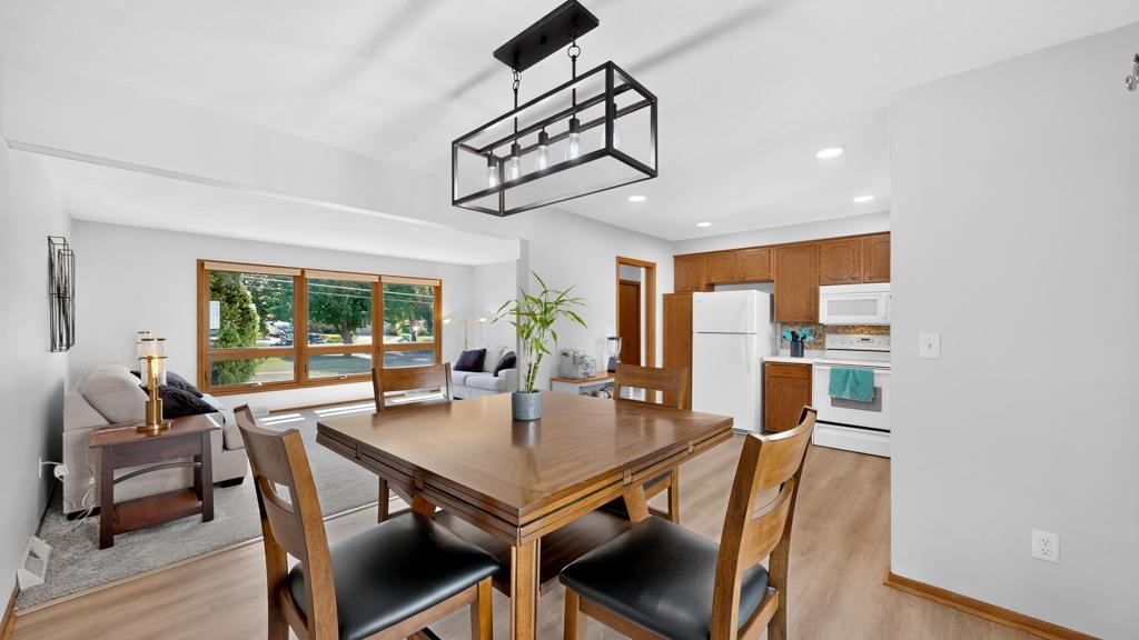 605 Elton Hills Drive Nw Property Photo 10