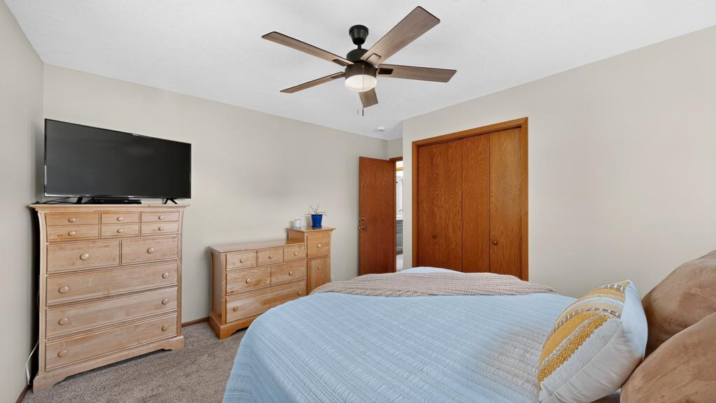 605 Elton Hills Drive Nw Property Photo 17