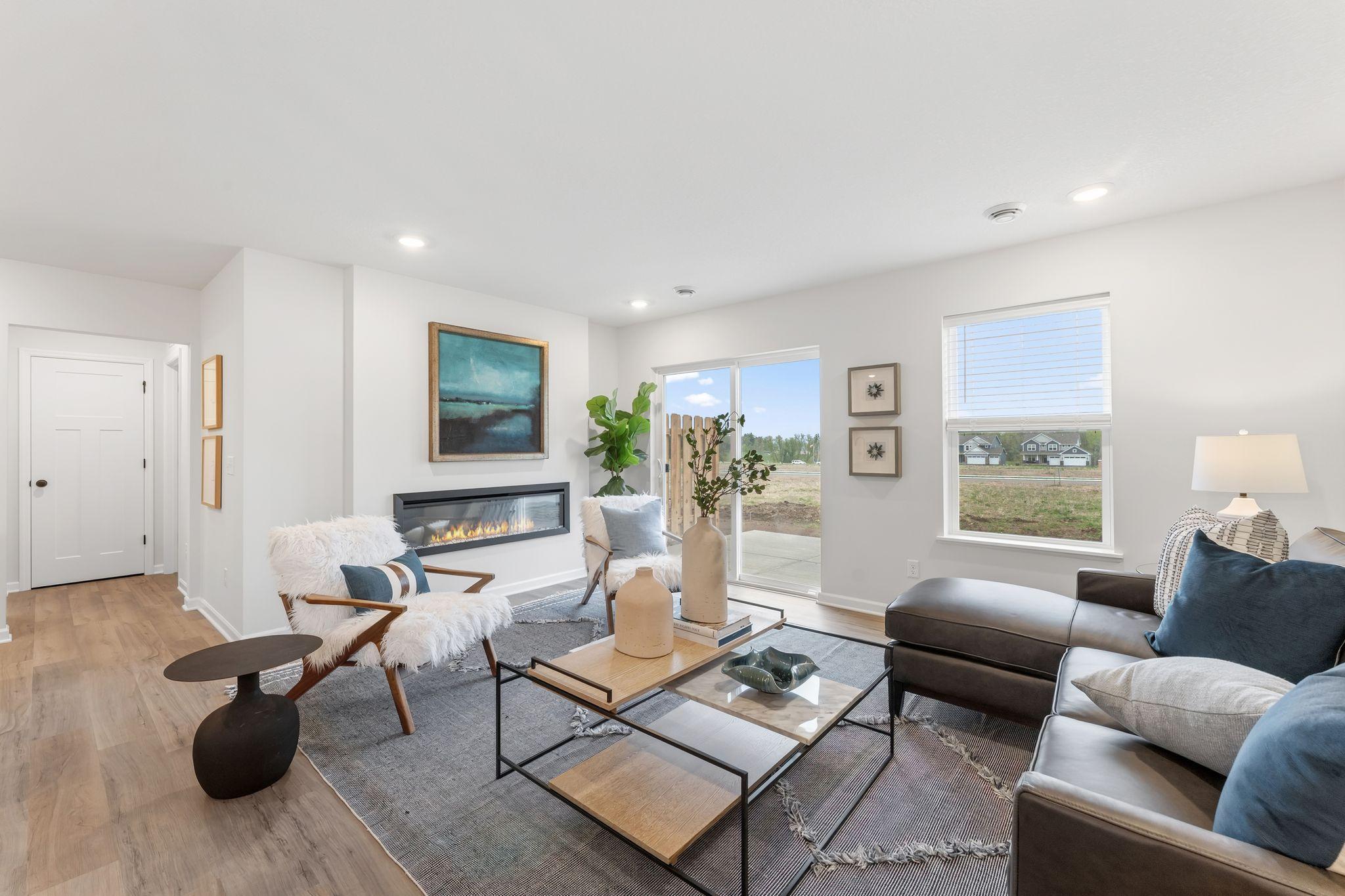 1114 Annagaire Curve Property Photo 1