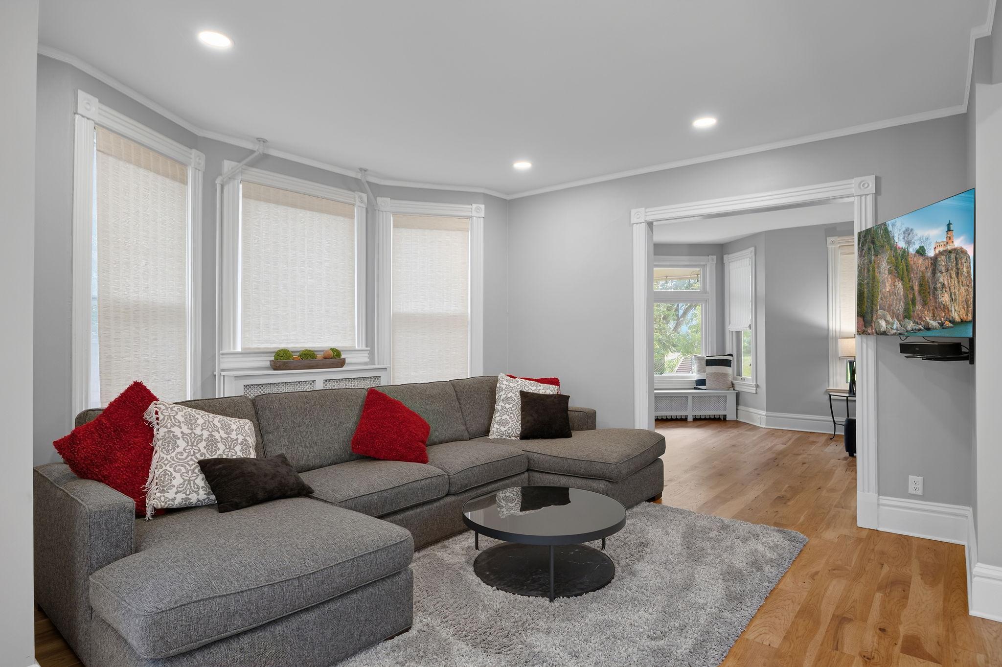 695 Fairmount Avenue Property Photo 9