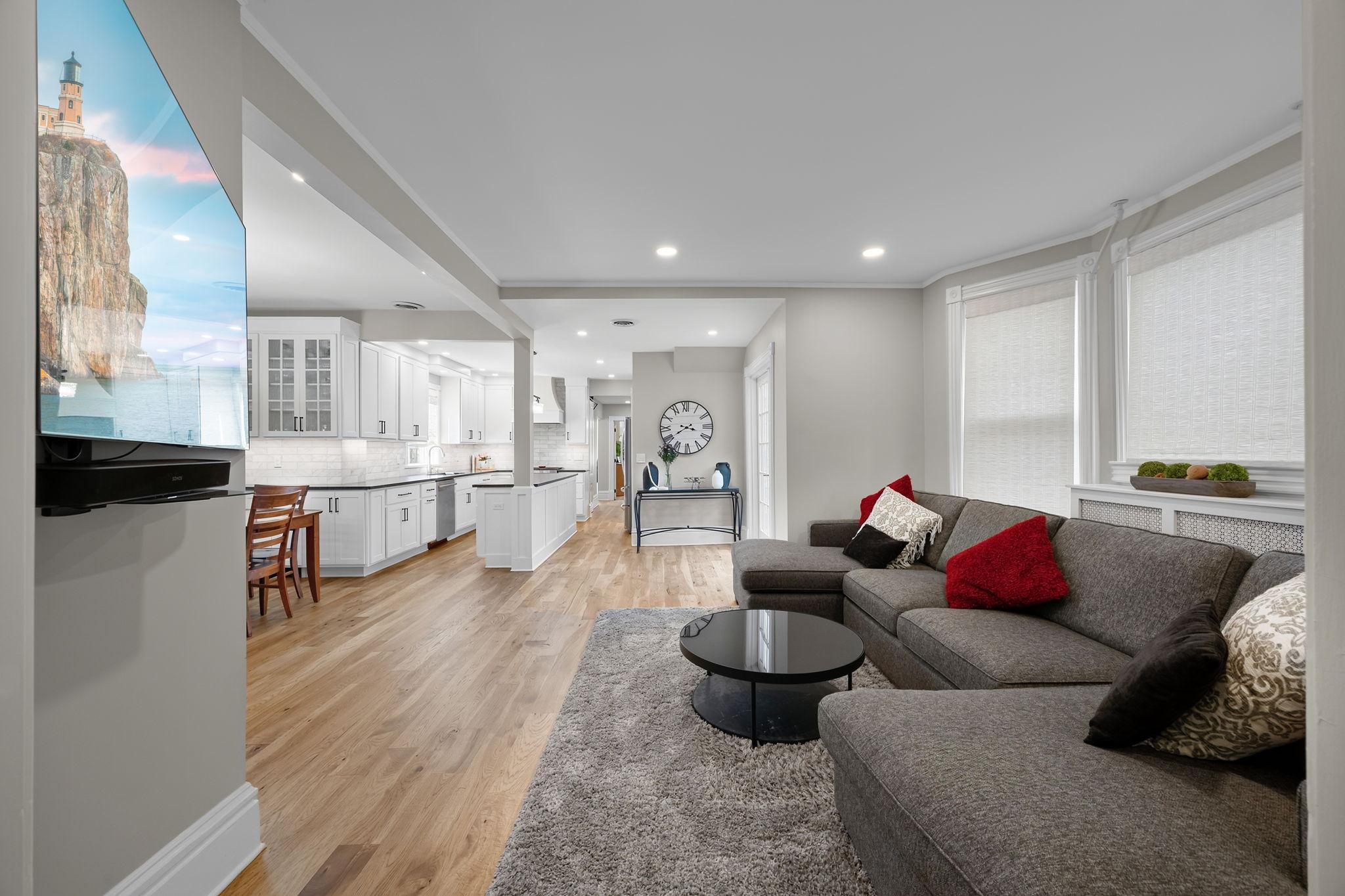 695 Fairmount Avenue Property Photo 10