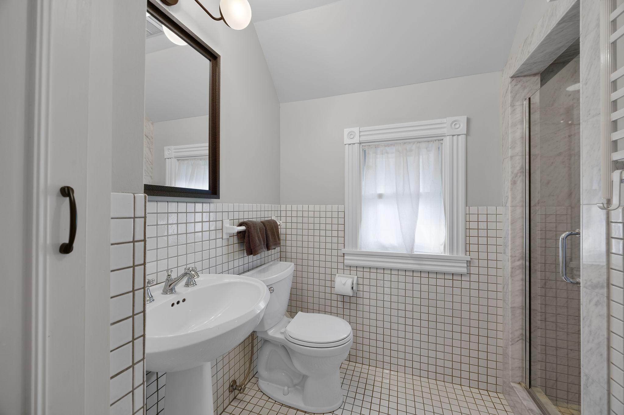 695 Fairmount Avenue Property Photo 25