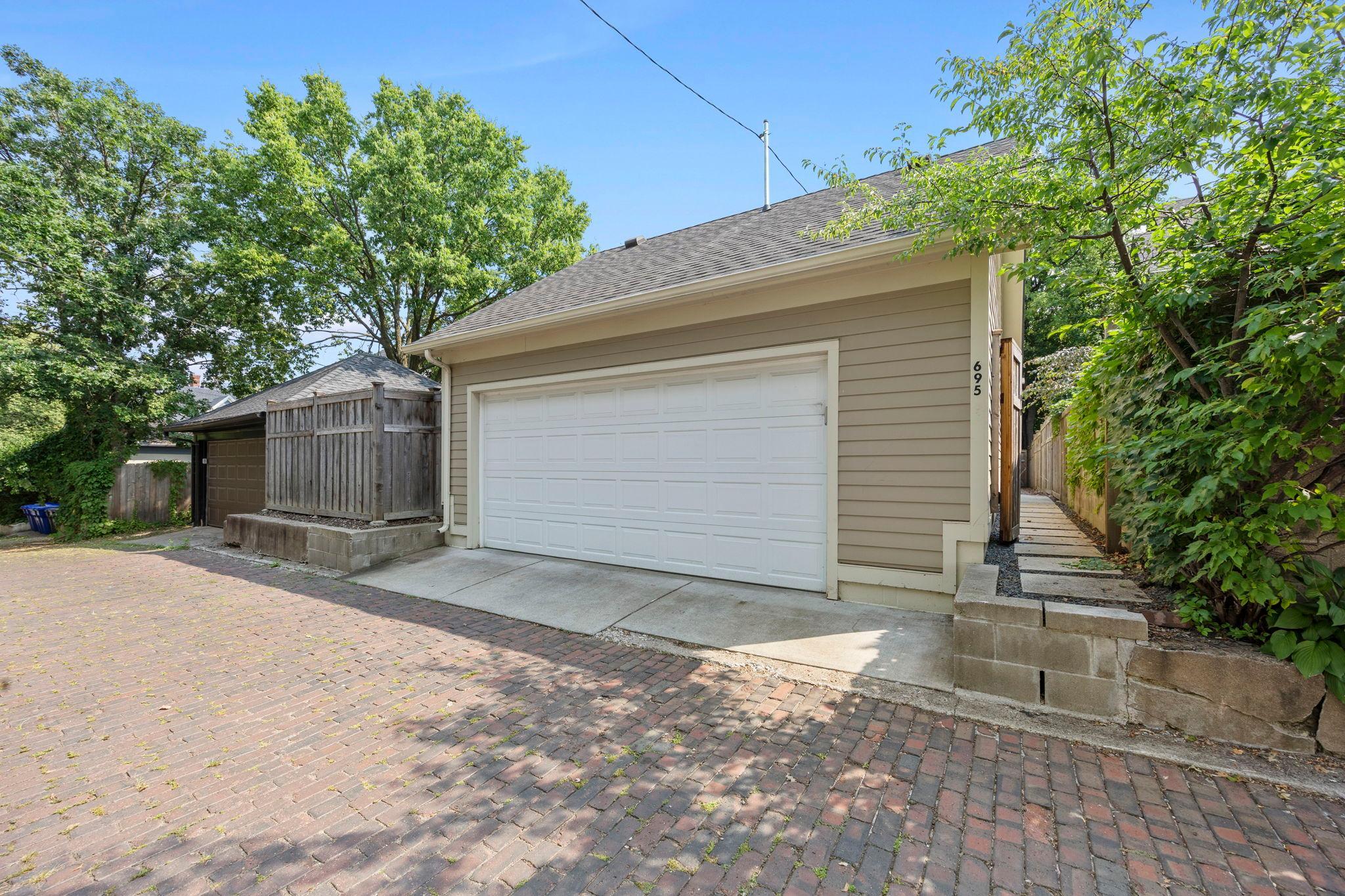 695 Fairmount Avenue Property Photo 33