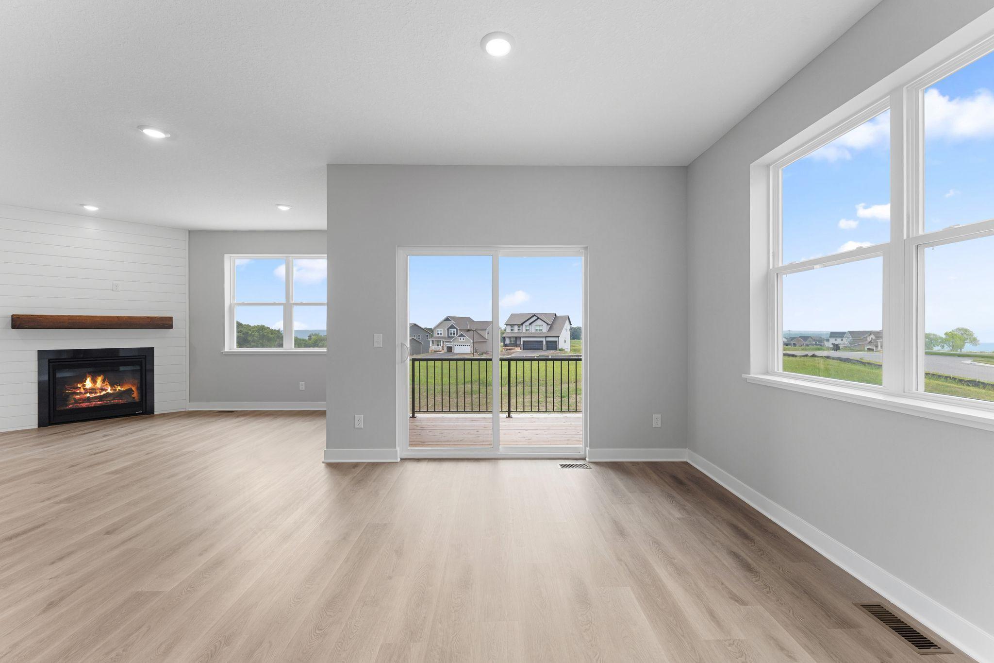 2141 Bluff Heights Drive Property Photo 15