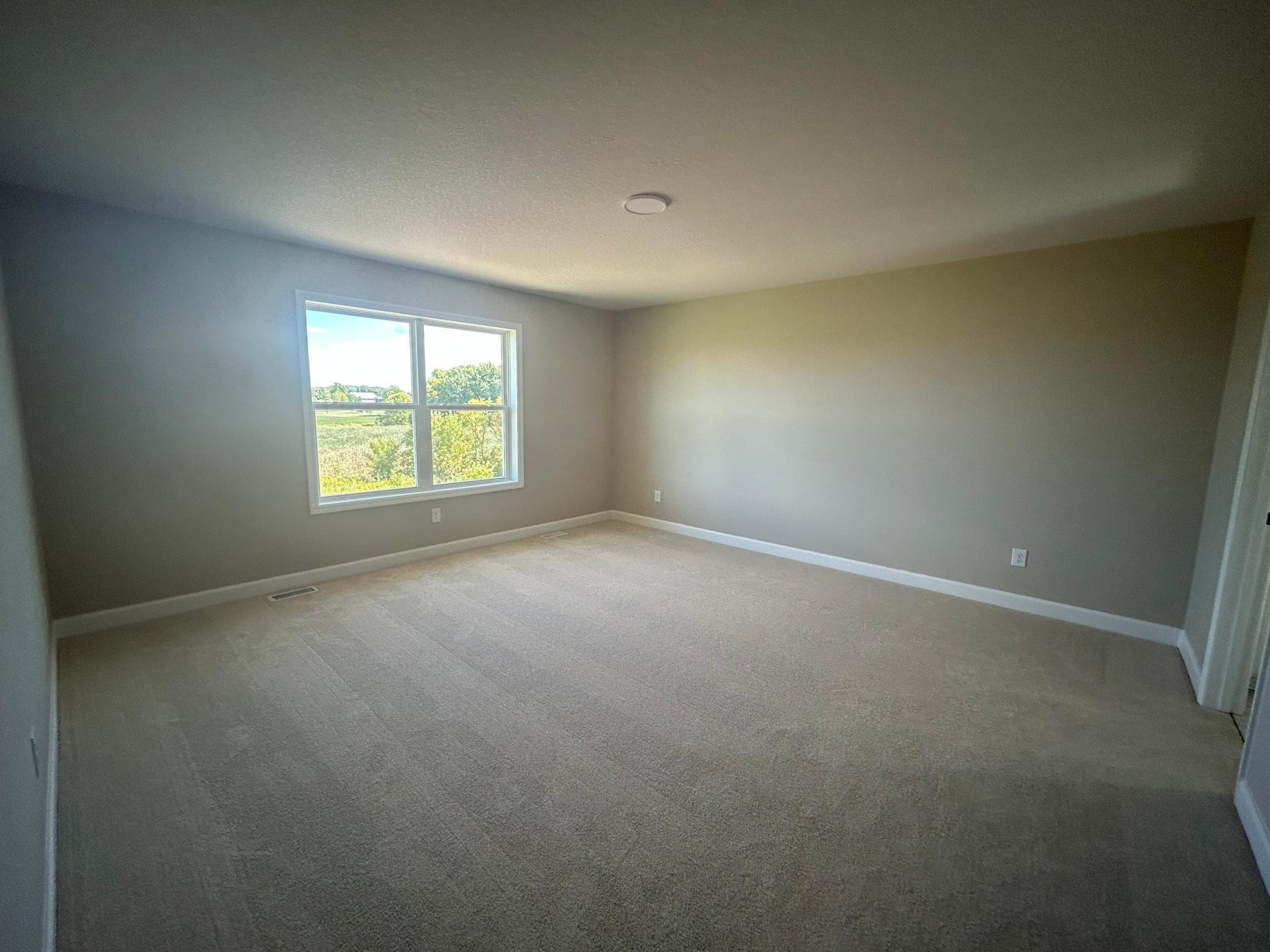 12410 Holden Way Property Photo 7