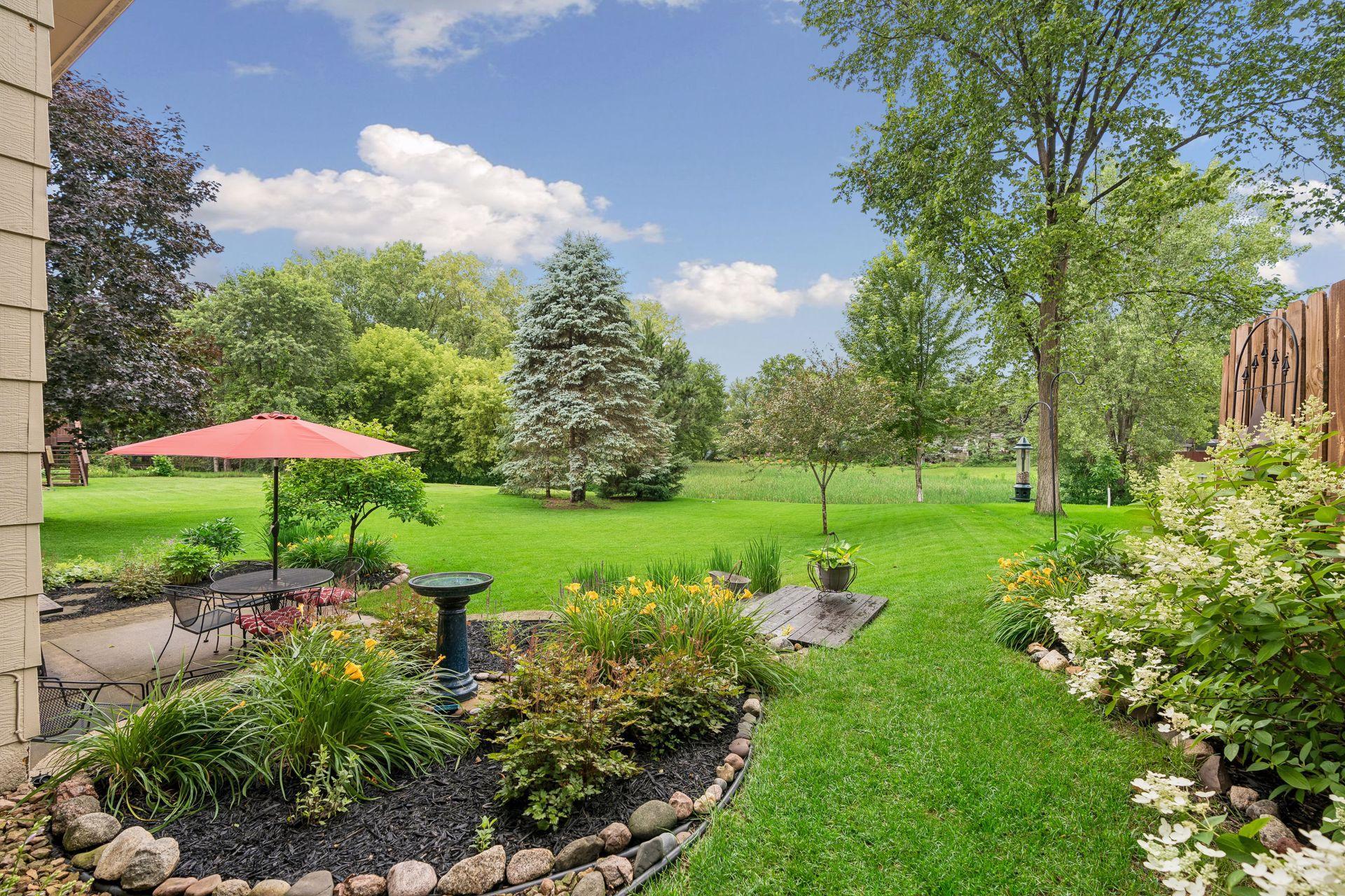 11233 Kentucky Avenue N Property Photo 3