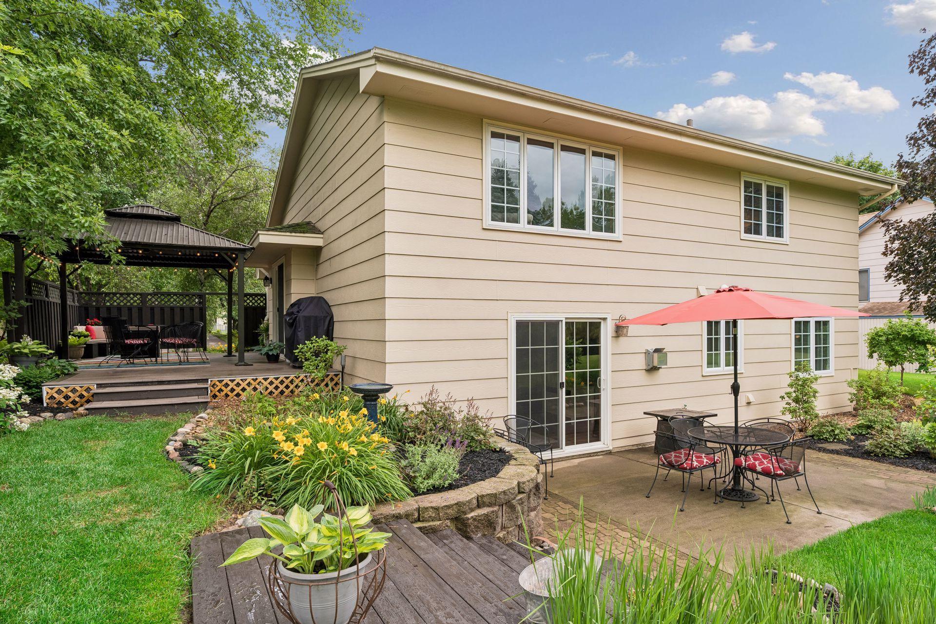 11233 Kentucky Avenue N Property Photo 25