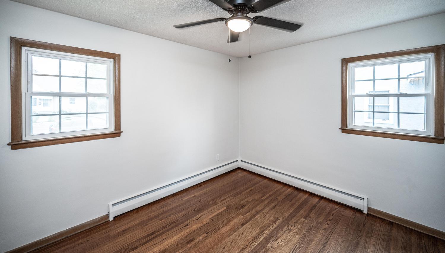 214 Poplar Street E Property Photo 20