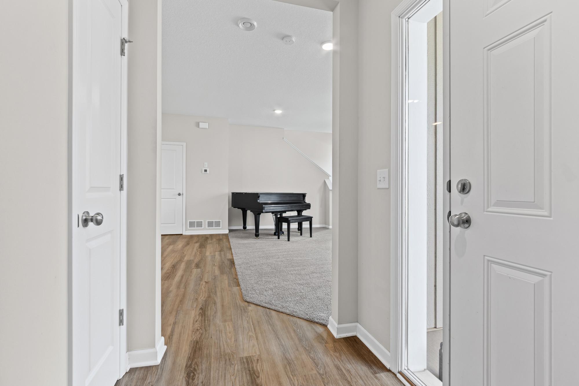 1563 100th Avenue Nw Property Photo 6