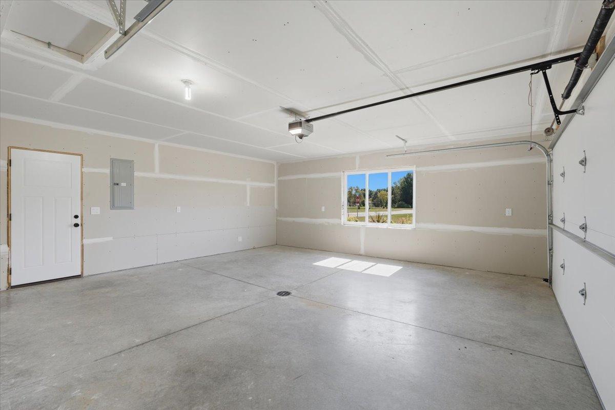 531 Brooks Street Property Photo 30