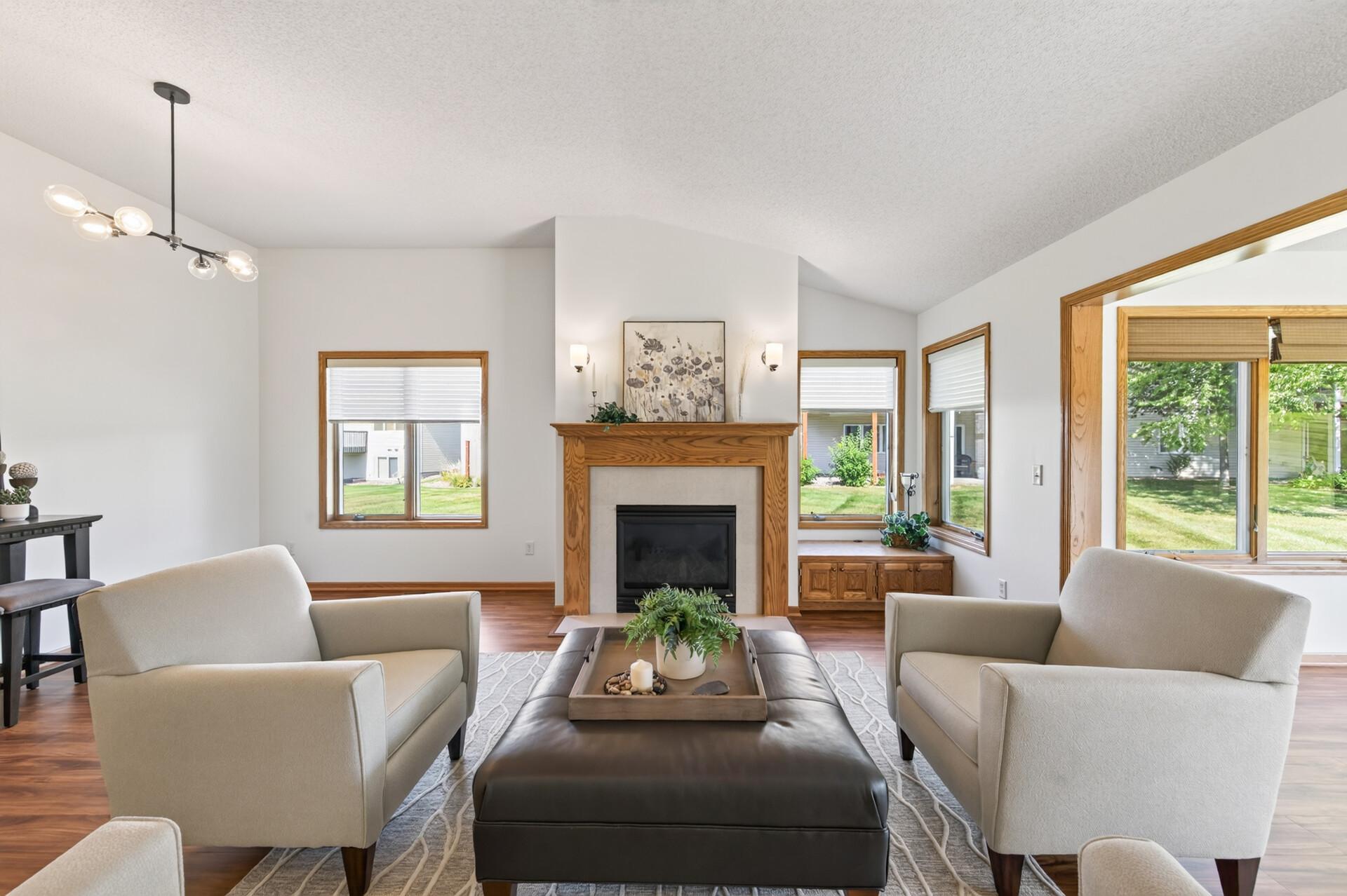 14943 Hillside Circle Nw Property Photo 4