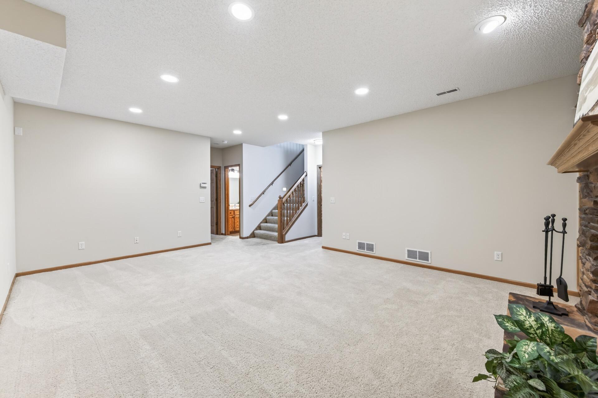 14943 Hillside Circle Nw Property Photo 17