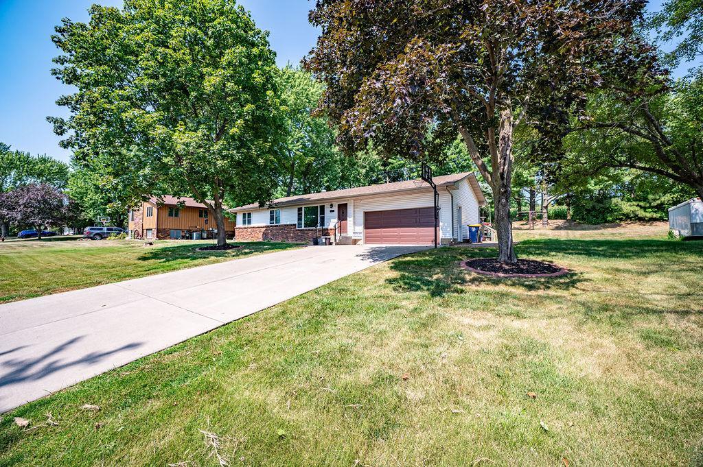 288 E Summit Avenue Property Photo 1