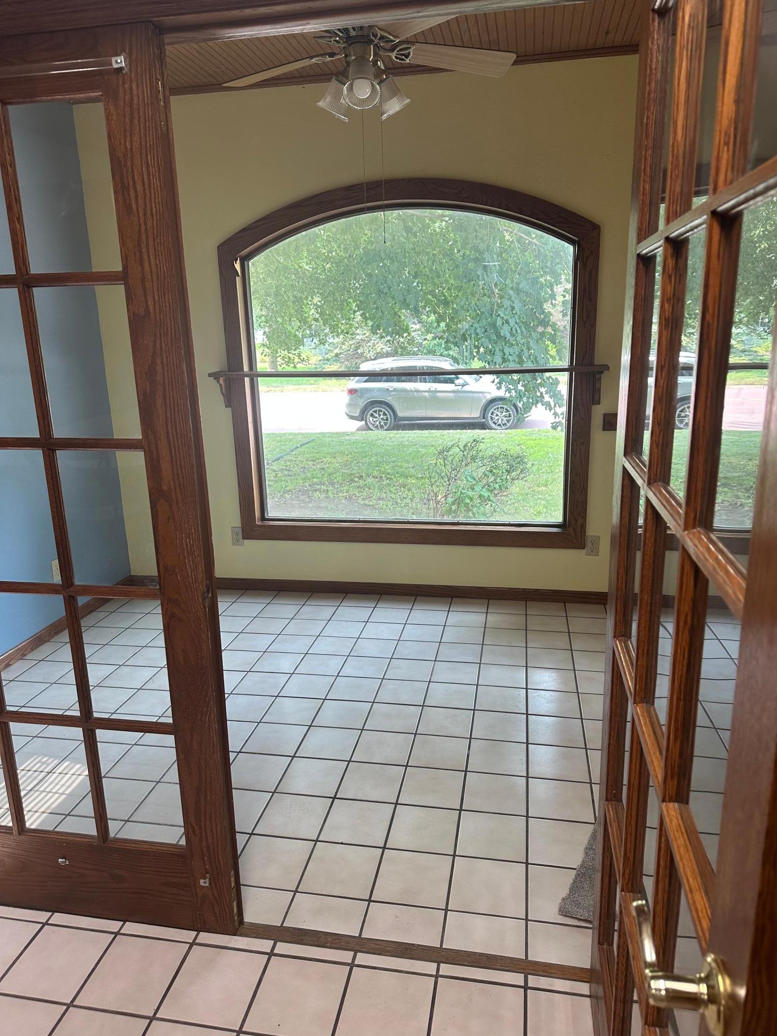 523 Davis Avenue Property Photo 7
