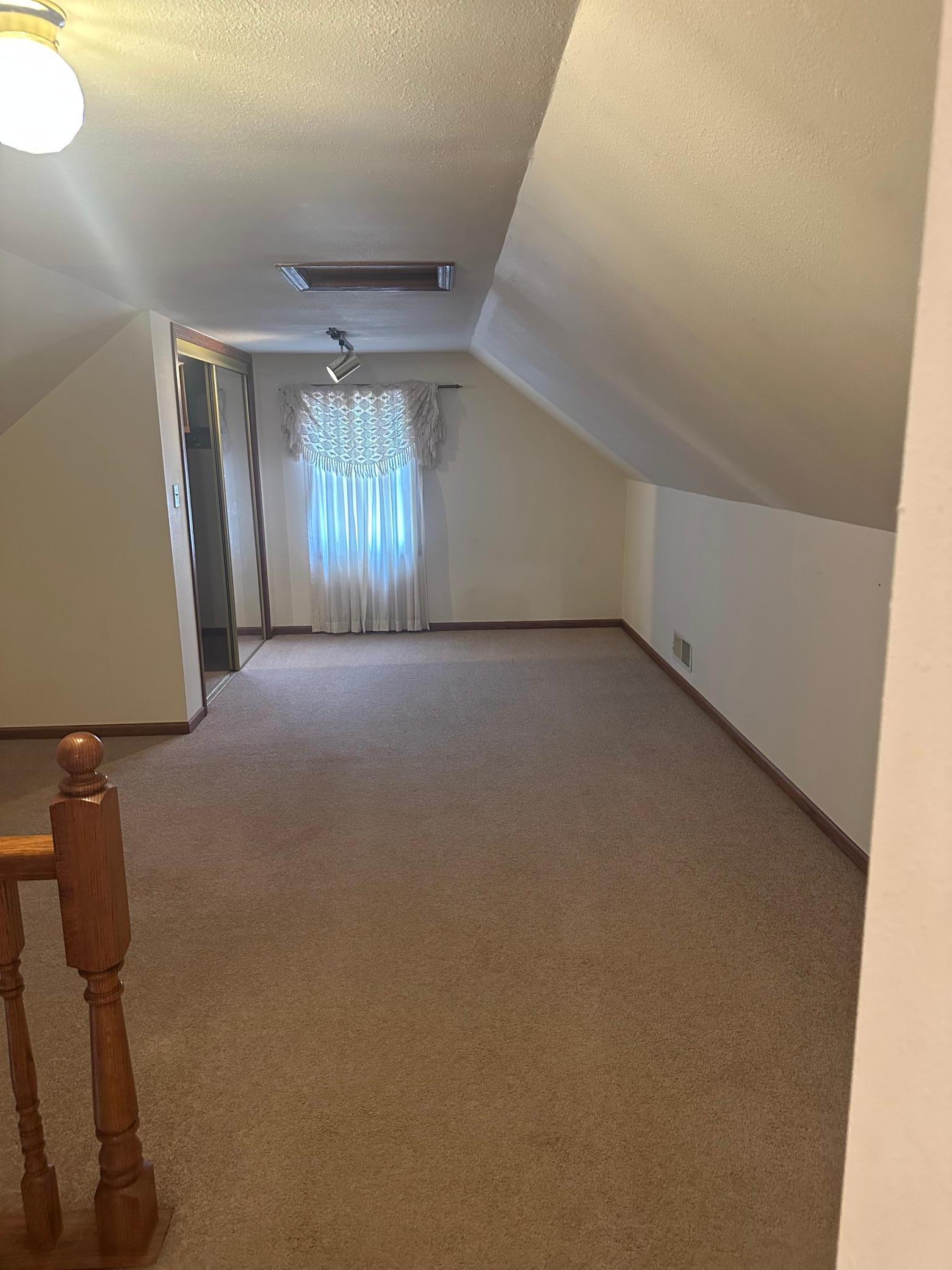 523 Davis Avenue Property Photo 12