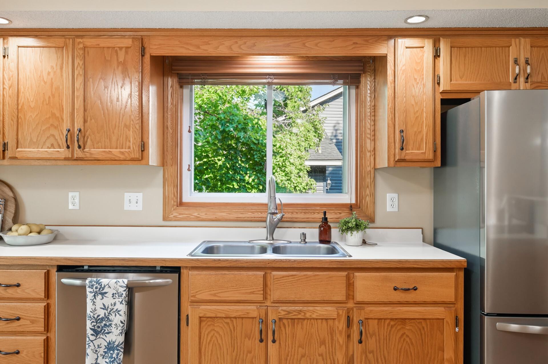 12347 Zea Street Nw Property Photo 6