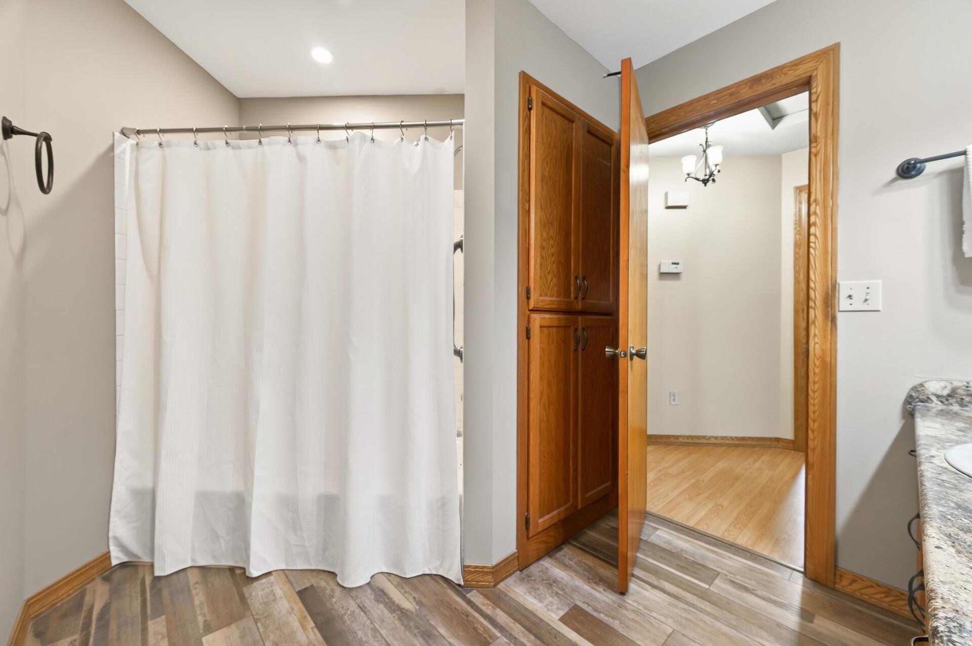 12347 Zea Street Nw Property Photo 16