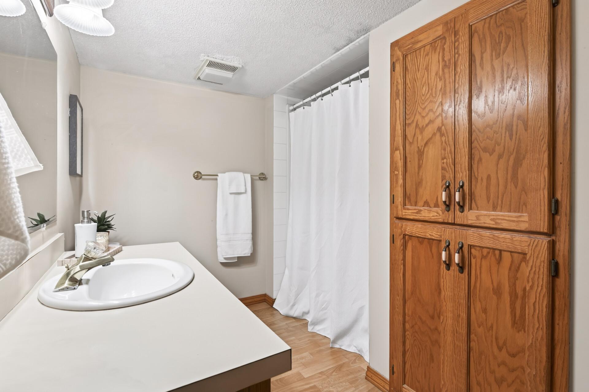 12347 Zea Street Nw Property Photo 31