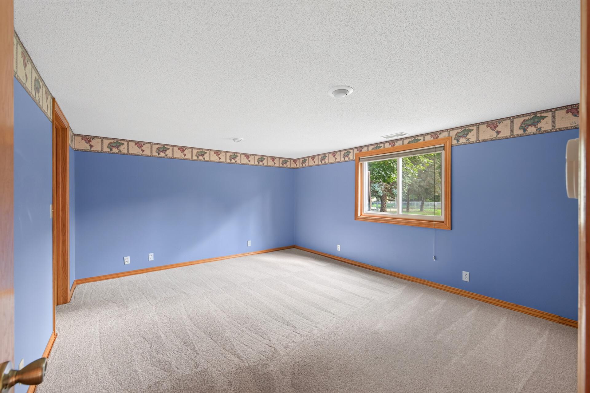 12347 Zea Street Nw Property Photo 32